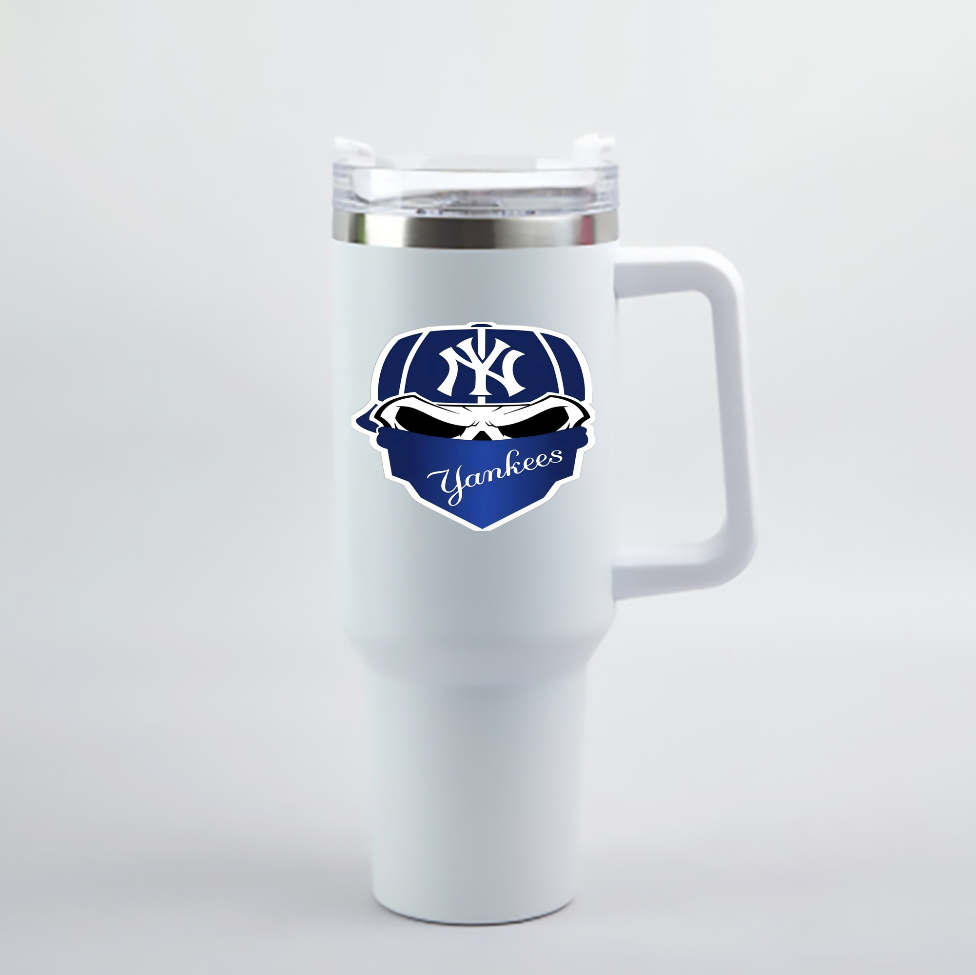 New York Yankees Skull 40oz Handle Car Cup With Crystal Sticker Design – Durable Stainless Steel Travel Mug With Reusable Straw – Double Wall Insulated