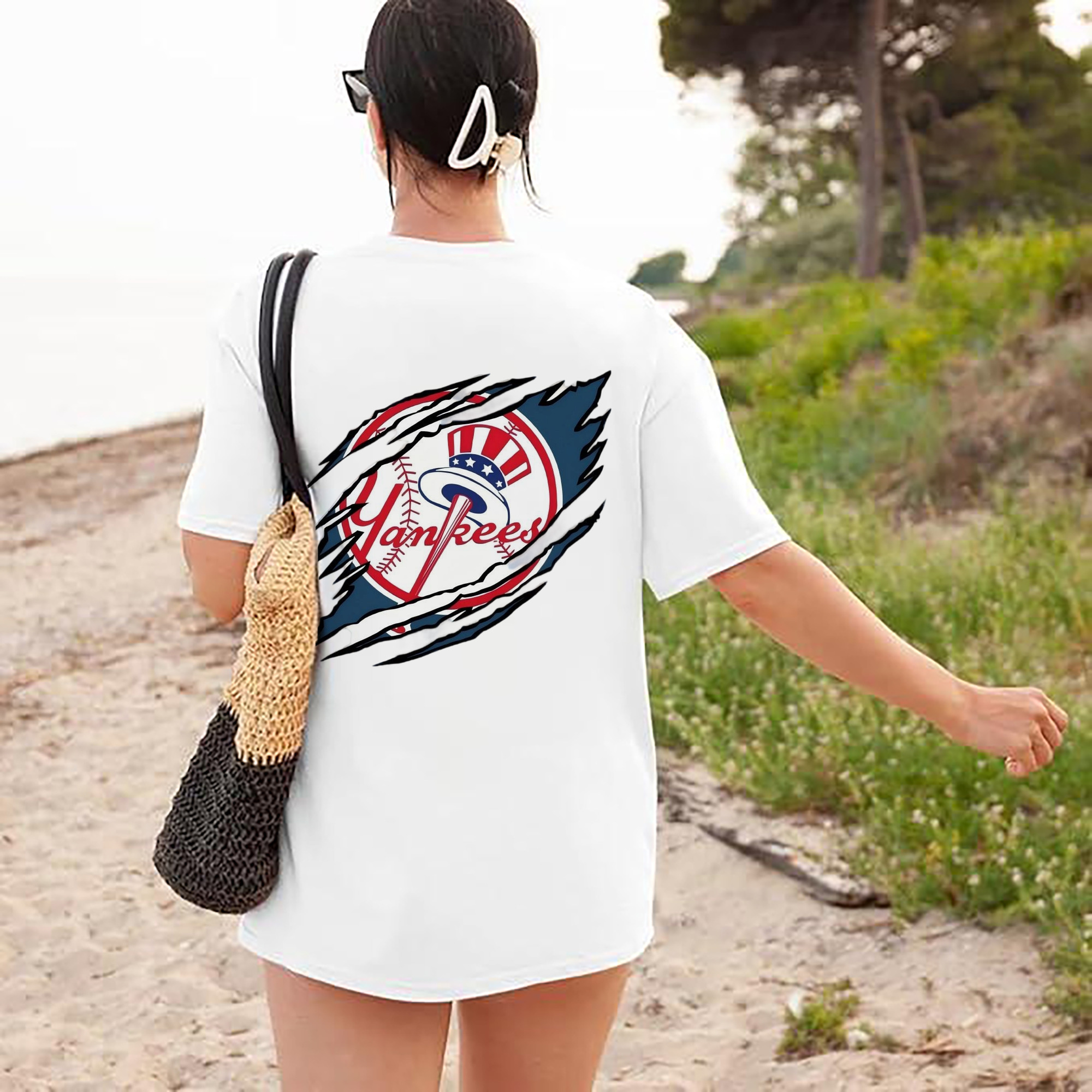 New York Yankees Claw Logo 180g Combed Cotton T-Shirt With Back Heat Transfer Print – Soft, Lightweight, Fitted Design – Stylish Casual Wear For Sports & Everyday Use