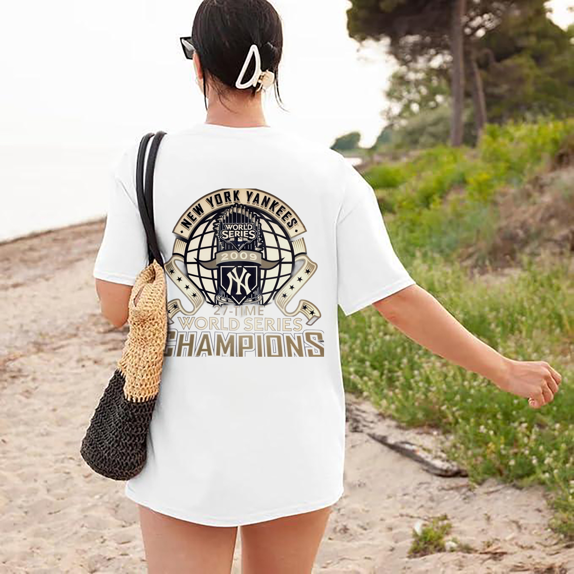 New York Yankees 2009 27th WS Champions Golden 180g Combed Cotton T-Shirt With Back Heat Transfer Print – Soft, Lightweight, Fitted Design – Stylish Casual Wear For Sports & Everyday Use