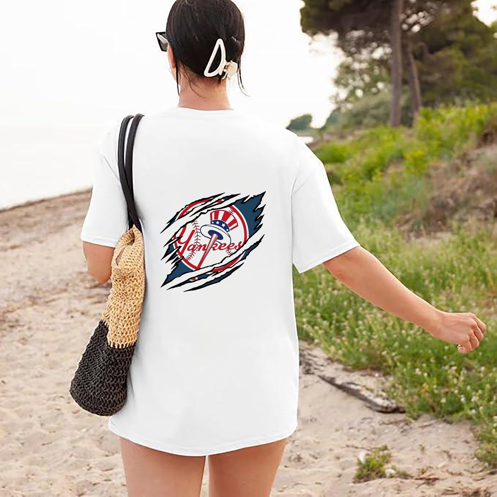 New York Yankees Claw Logo 180g Combed Cotton T-Shirt With Back Heat Transfer Print – Soft, Lightweight, Fitted Design – Stylish Casual Wear For Sports & Everyday Use