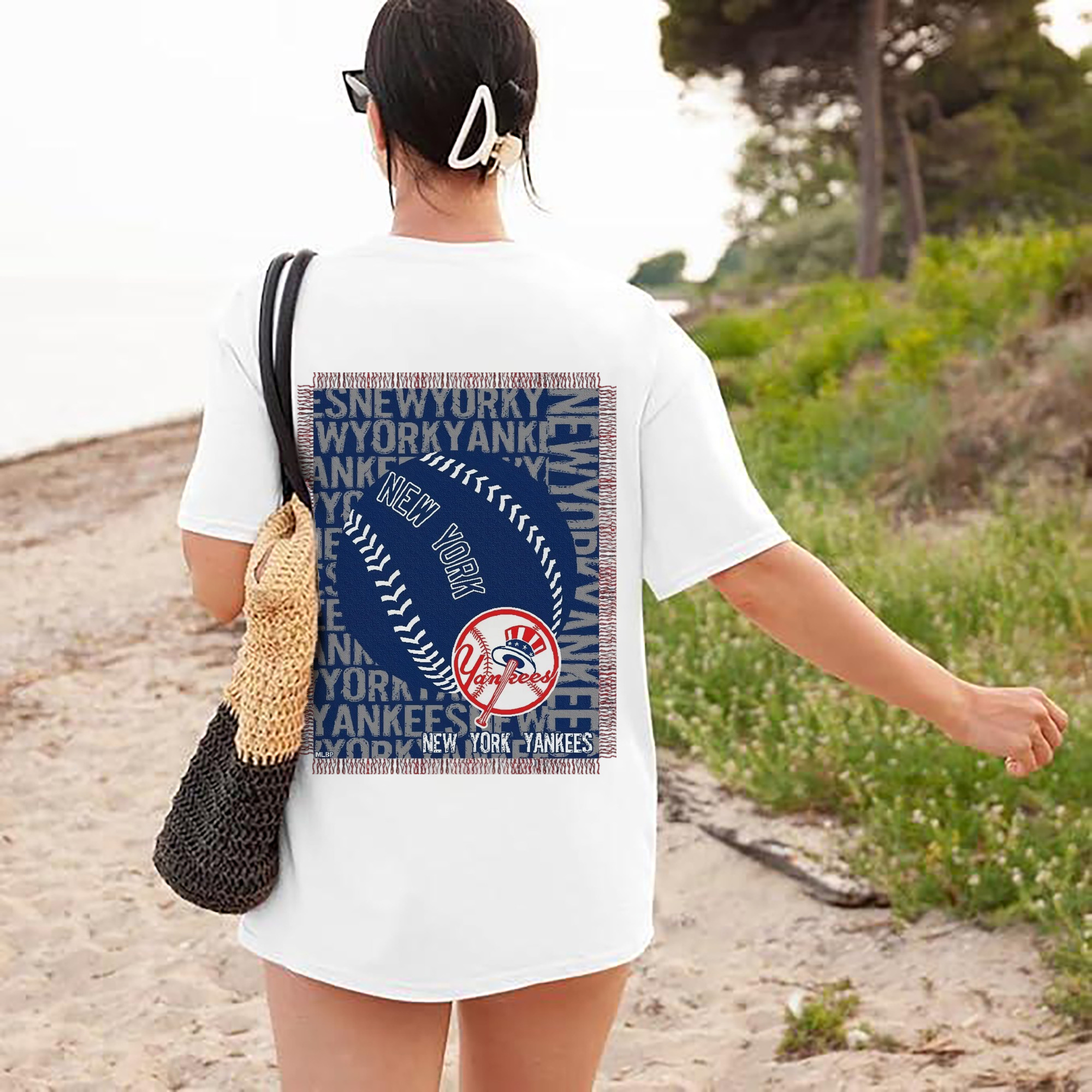 New York Yankees 65 180g Combed Cotton T-Shirt With Back Heat Transfer Print – Soft, Lightweight, Fitted Design – Stylish Casual Wear For Sports & Everyday Use