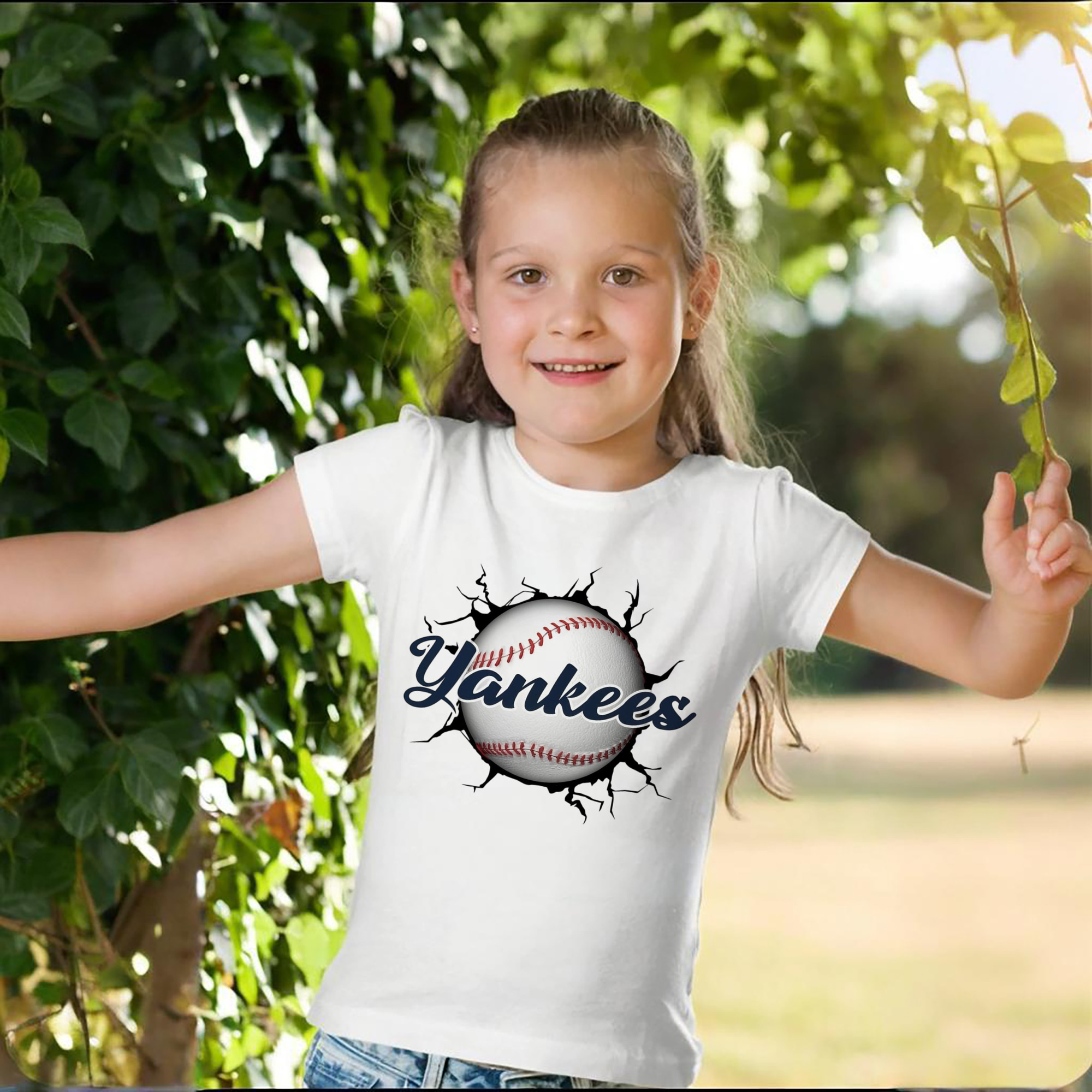 Yankees Baseball Wall And Art Combed Cotton Kids T-Shirt 180g With Front Heat Transfer Print – Soft, Lightweight, Side-Seamed Design – Stylish And Comfortable Casual Wear For Everyday Activities