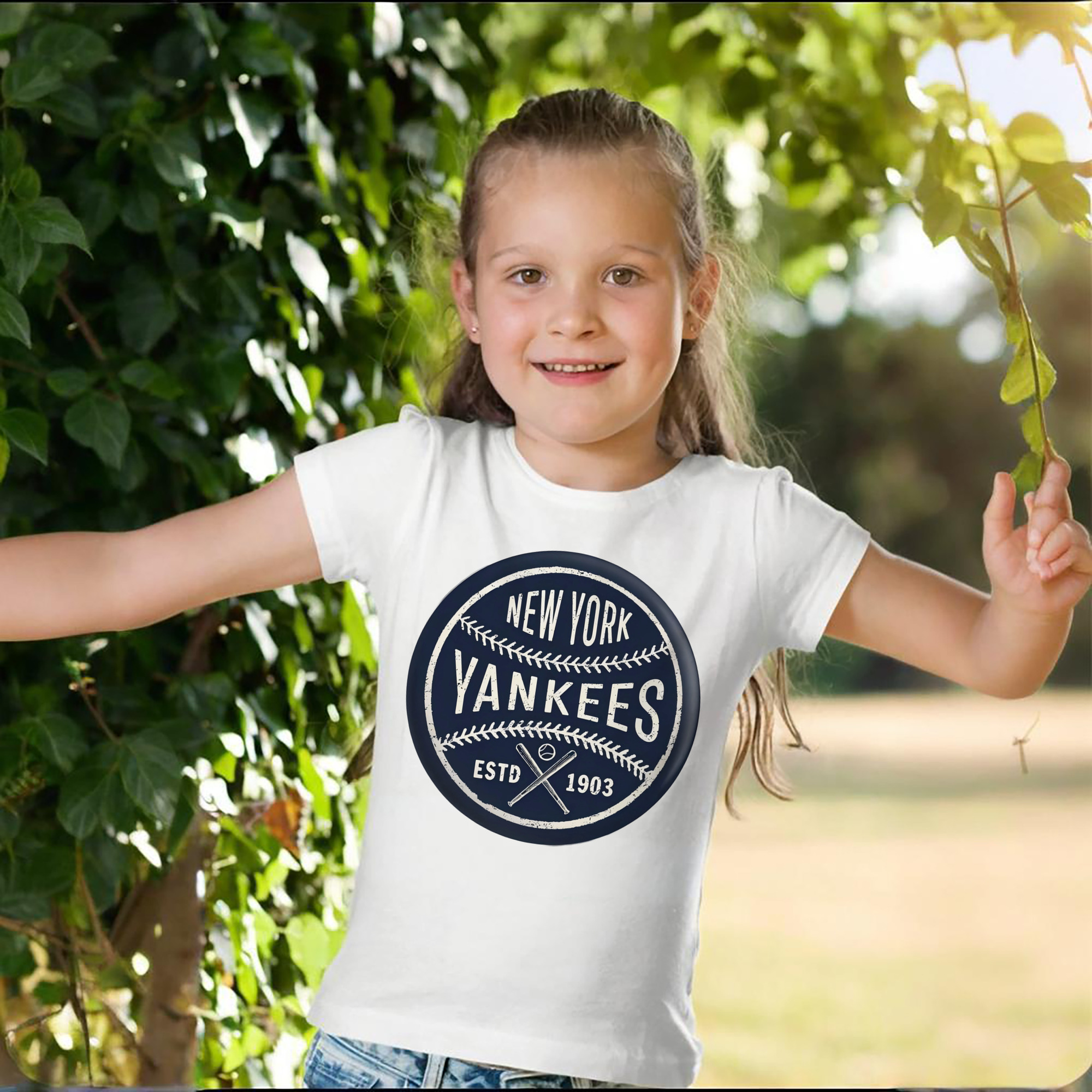 New York Yankees Estd 1903 Combed Cotton Kids T-Shirt 180g With Front Heat Transfer Print – Soft, Lightweight, Side-Seamed Design – Stylish And Comfortable Casual Wear For Everyday Activities