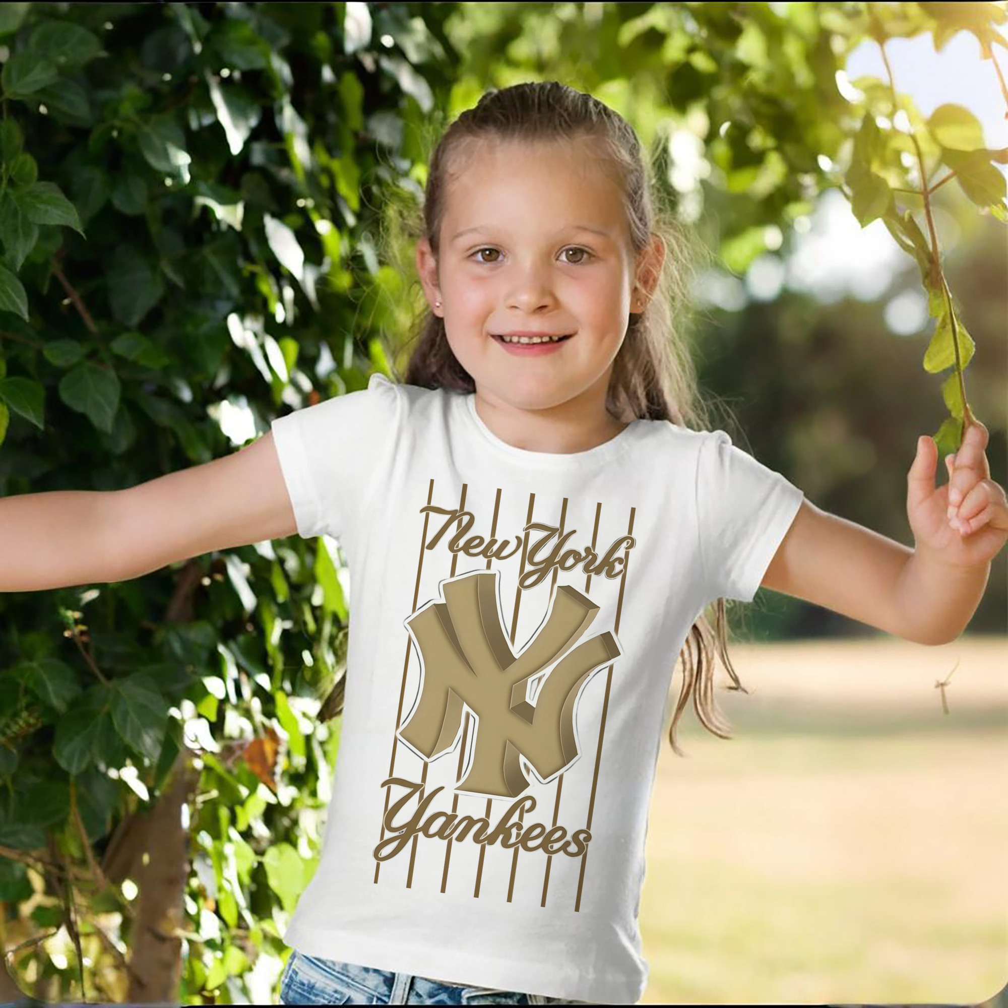 New York Yankees Pinstripe Golden Logo Combed Cotton Kids T-Shirt 180g With Front Heat Transfer Print – Soft, Lightweight, Side-Seamed Design – Stylish And Comfortable Casual Wear For Everyday Activities