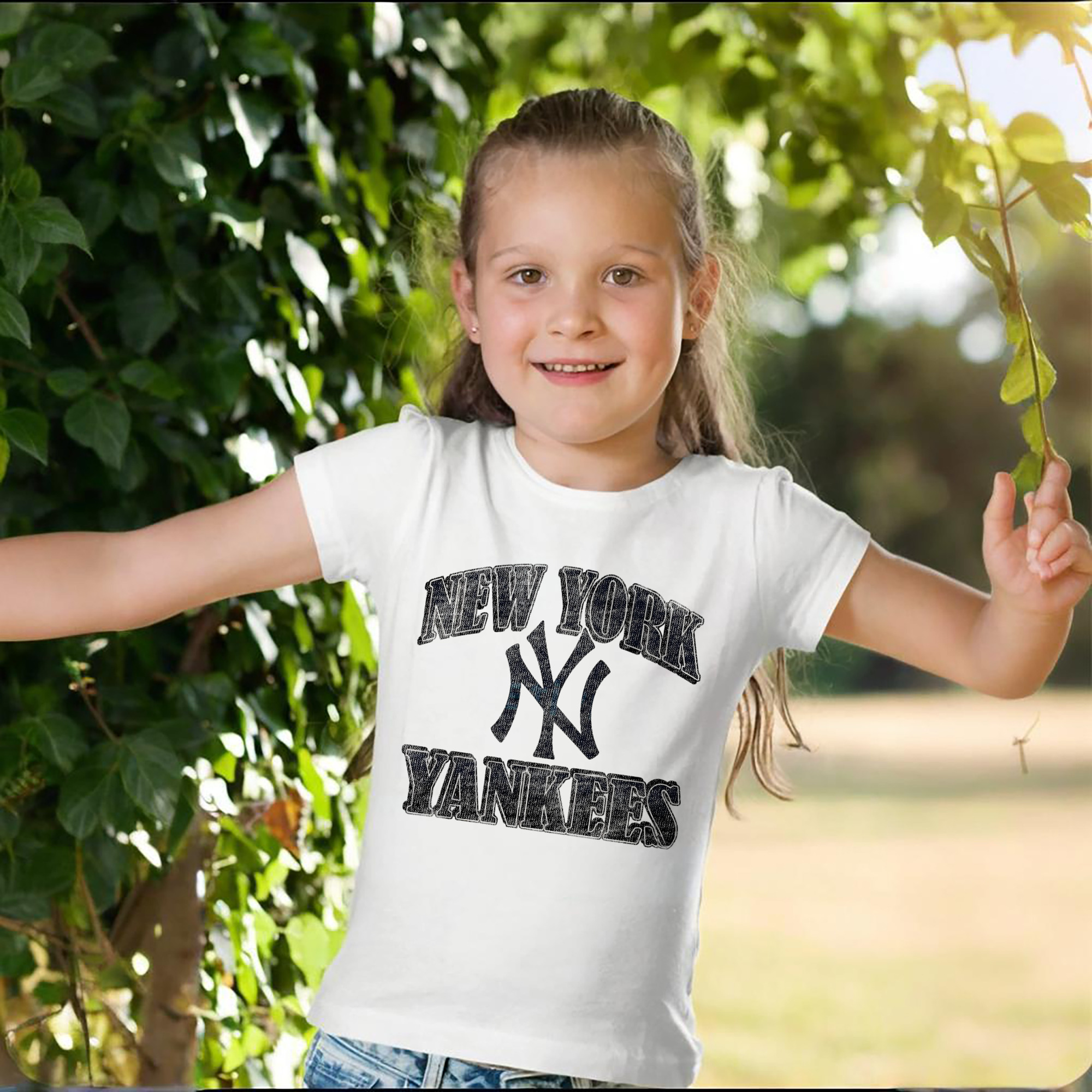 New York Yankees 76 Combed Cotton Kids T-Shirt 180g With Front Heat Transfer Print – Soft, Lightweight, Side-Seamed Design – Stylish And Comfortable Casual Wear For Everyday Activities