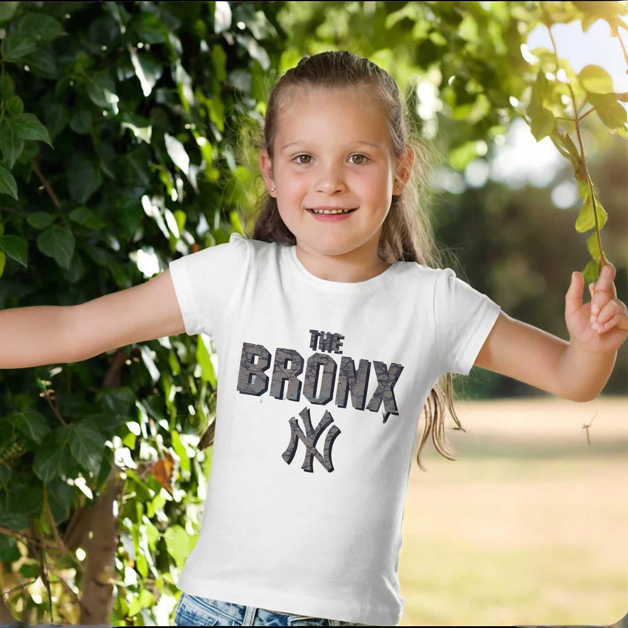 New York Yankees The Bronx Combed Cotton Kids T-Shirt 180g With Front Heat Transfer Print – Soft, Lightweight, Side-Seamed Design – Stylish And Comfortable Casual Wear For Everyday Activities