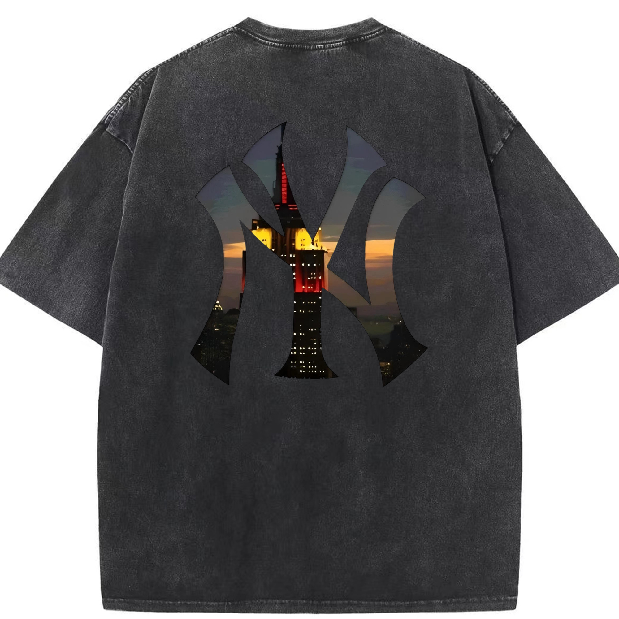 New York Yankees Logo New York Background Washed Vintage 230g Cotton Oversized T-Shirt With Back Heat Transfer Print – Soft, Lightweight & Stylish – Comfortable Casual Wear For Sports & Everyday Use