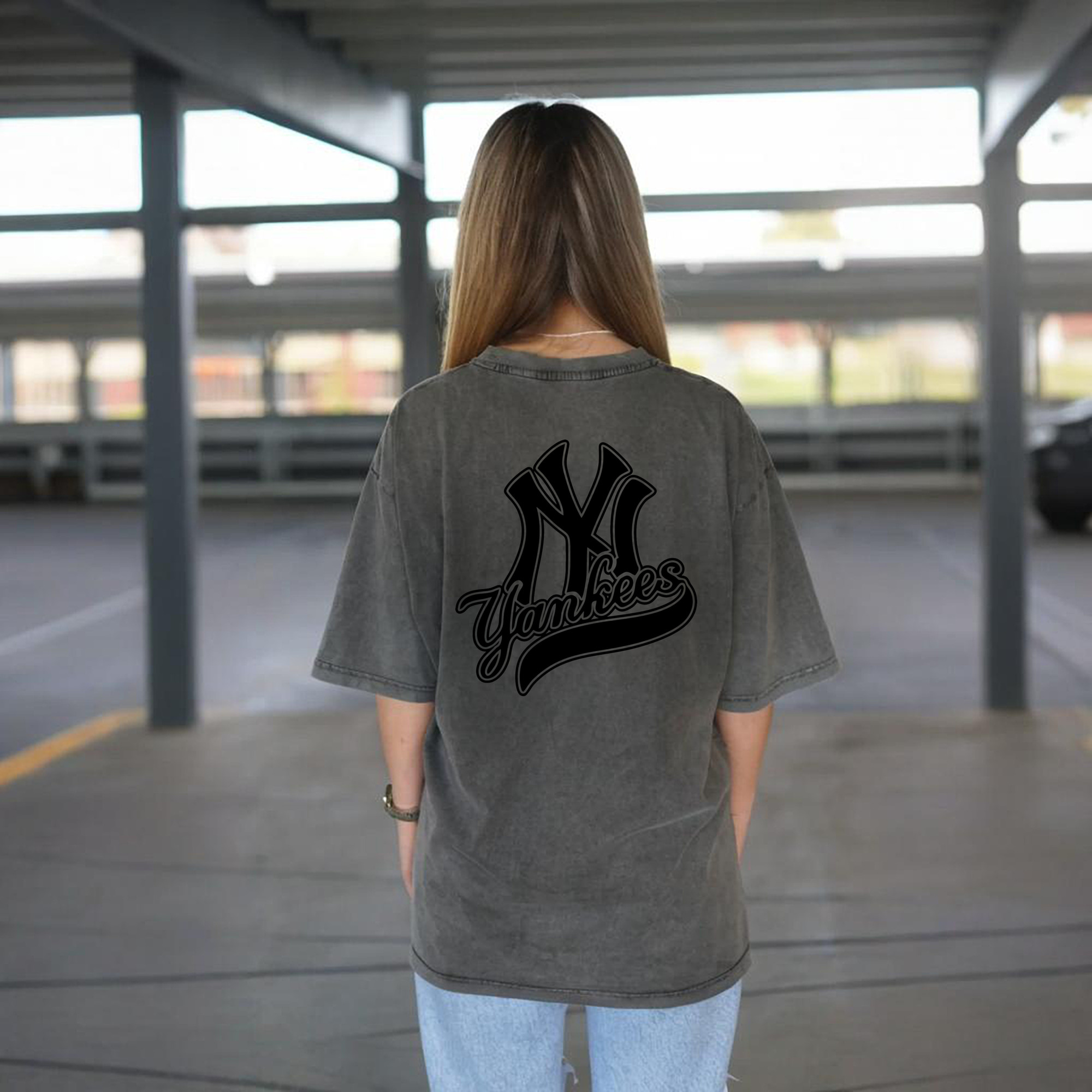 New York Yankees Black Logo Washed Vintage 230g Cotton Oversized T-Shirt With Back Heat Transfer Print – Soft, Lightweight & Stylish – Comfortable Casual Wear For Sports & Everyday Use