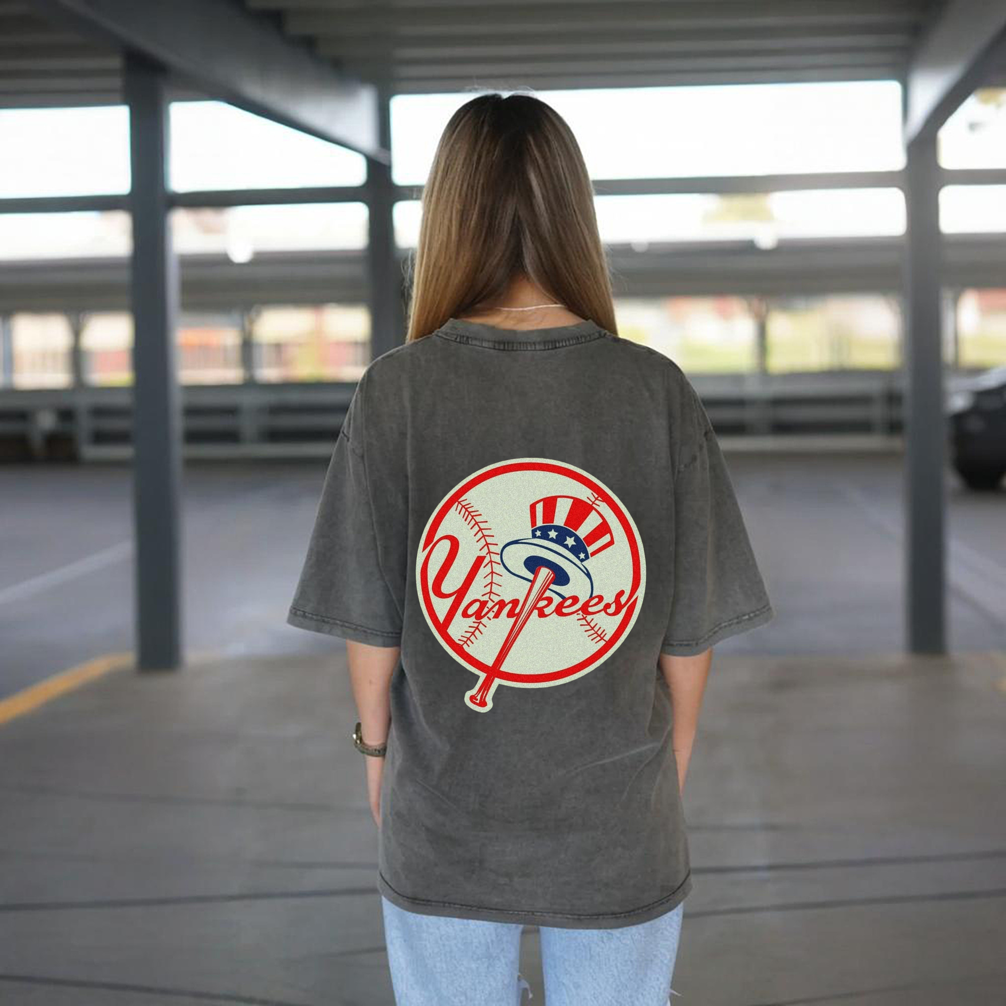 New York Yankees Logo Washed Vintage 230g Cotton Oversized T-Shirt With Back Heat Transfer Print – Soft, Lightweight & Stylish – Comfortable Casual Wear For Sports & Everyday Use
