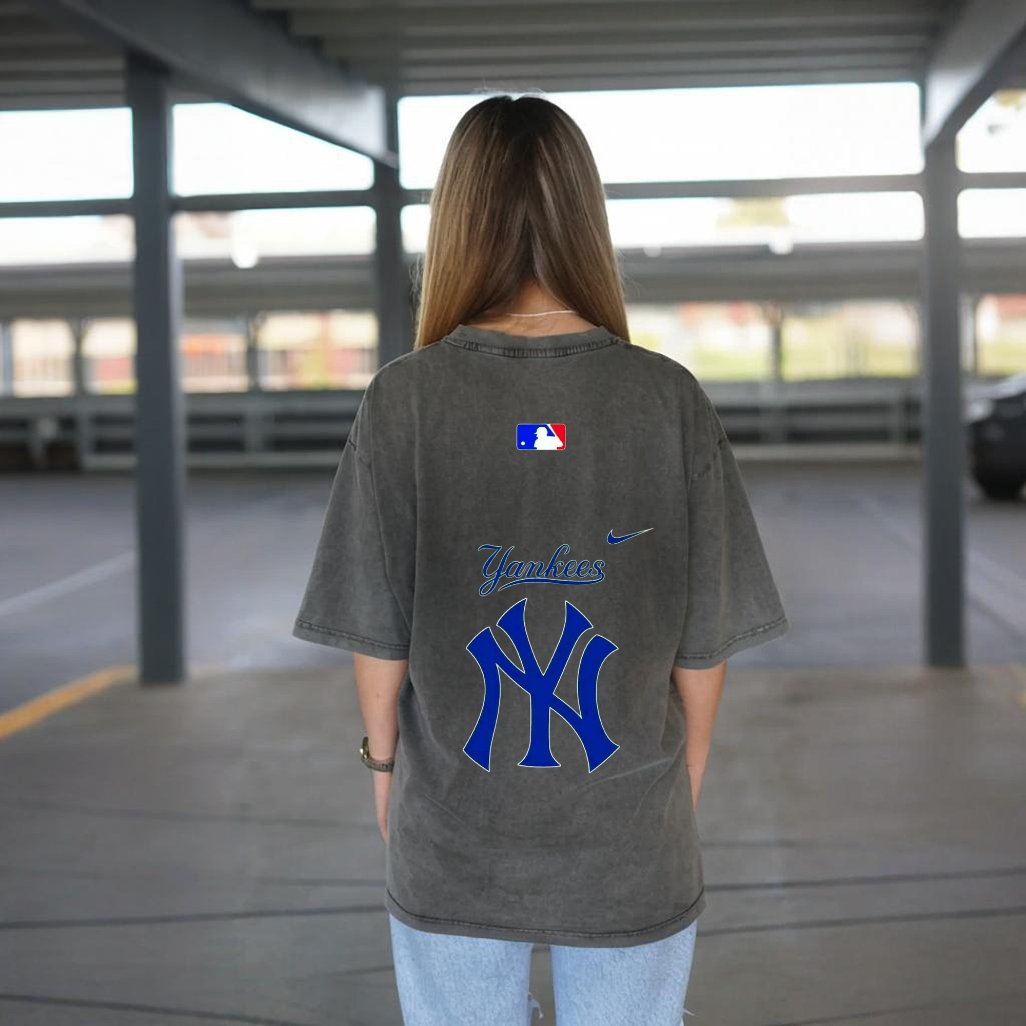 New York Yankees Blue Logo Washed Vintage 230g Cotton Oversized T-Shirt With Back Heat Transfer Print – Soft, Lightweight & Stylish – Comfortable Casual Wear For Sports & Everyday Use