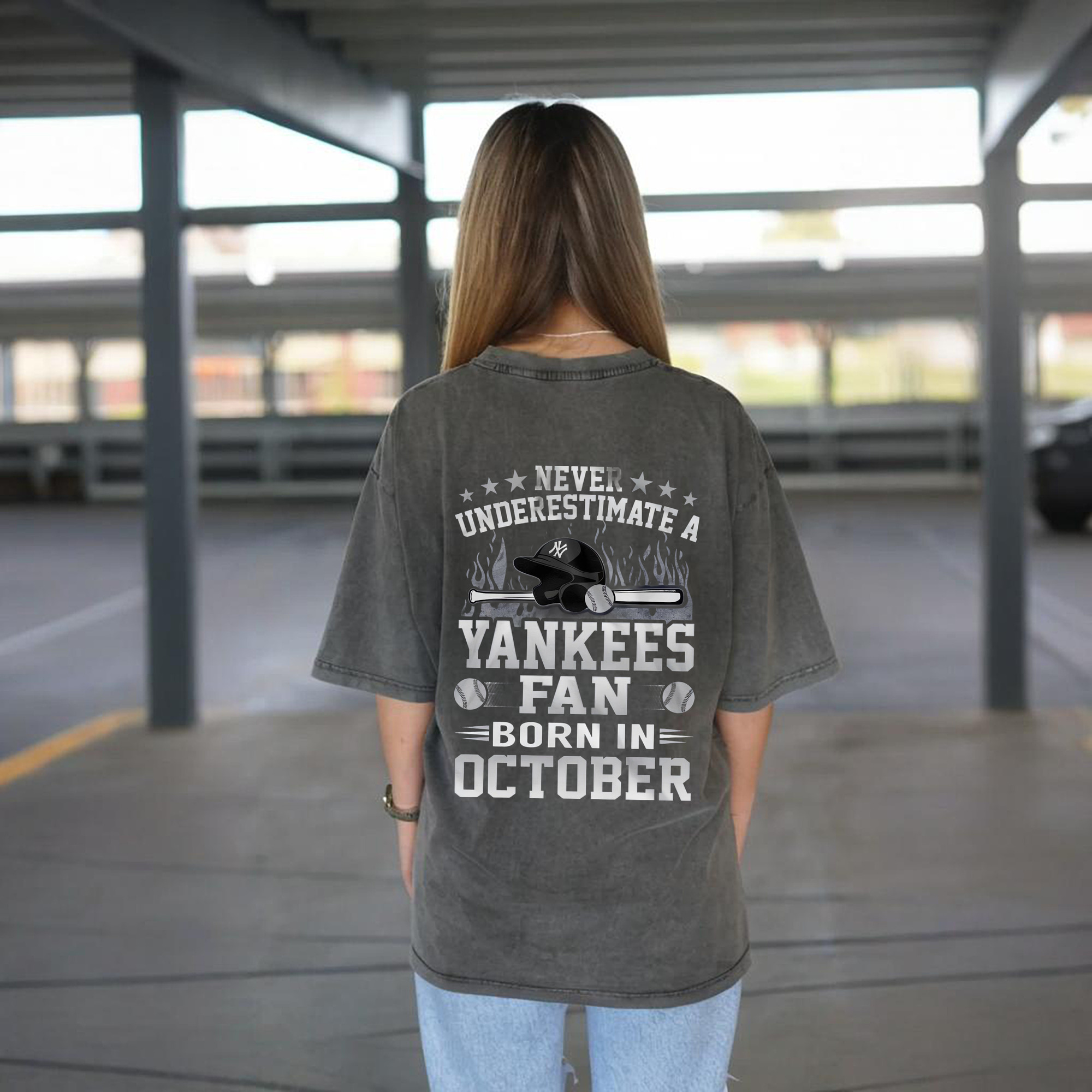 New York Yankees Never Underestimate A Yankees Fan Born in October Washed Vintage 230g Cotton Oversized T-Shirt With Back Heat Transfer Print – Soft, Lightweight & Stylish – Comfortable Casual Wear For Sports & Everyday Use