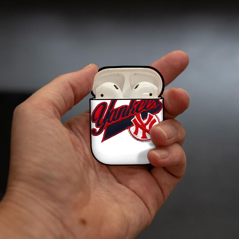 New York Yankees 77 AirPods 2 Case Hard Shell Black, Flexible PC Material, Precise Cutouts, Full Protection, Anti-Fingerprint, Washable, Includes Keychain – Durable & Slim Design
