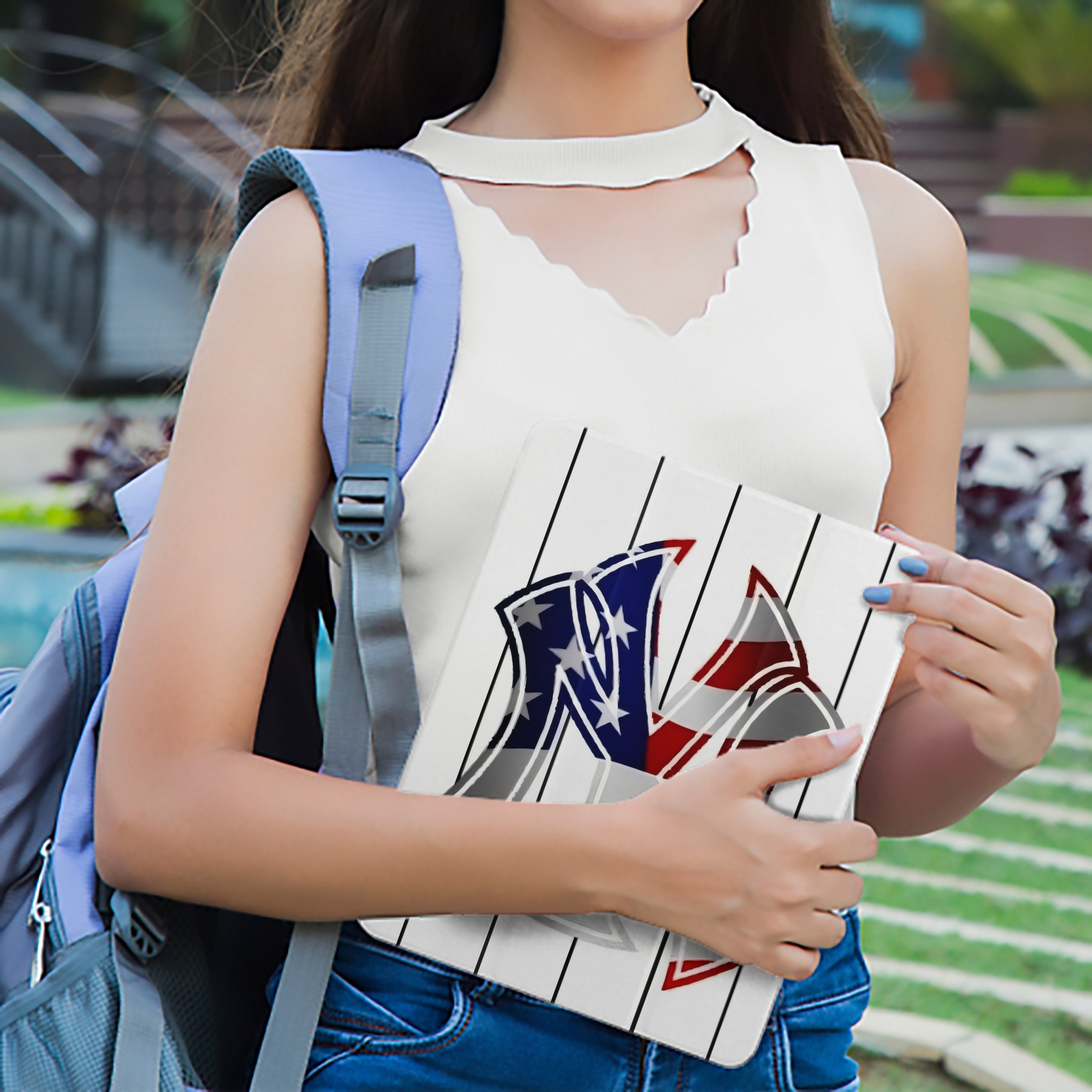 New York Yankees 195 Premium Tri-Fold PU Leather & Silicone IPad Case With Pencil Slot – Fits 9.5,10.5,10.9 – Adjustable Stand, Slim, Protective