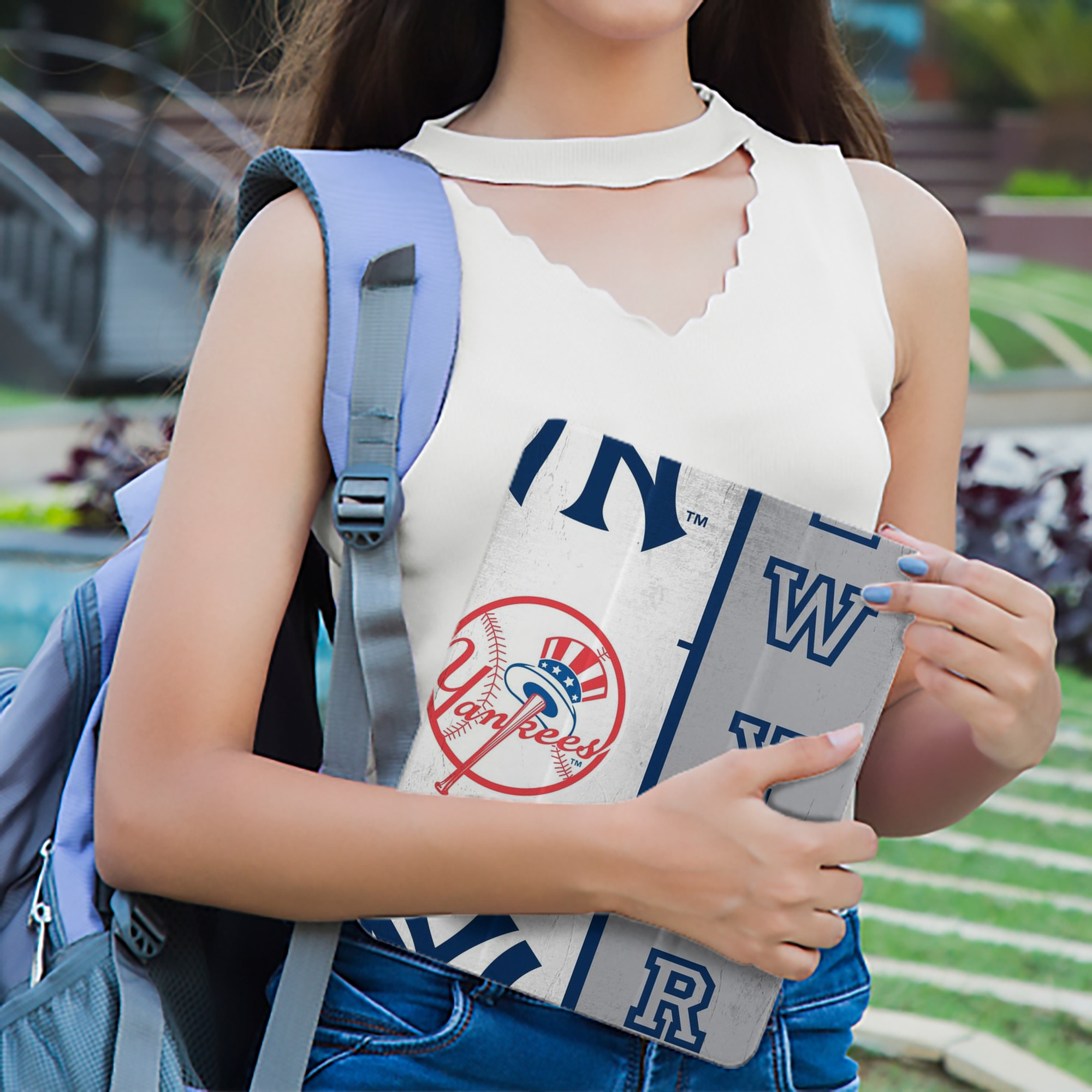 New York Yankees 217 Premium Tri-Fold PU Leather & Silicone IPad Case With Pencil Slot – Fits 9.5,10.5,10.9 – Adjustable Stand, Slim, Protective