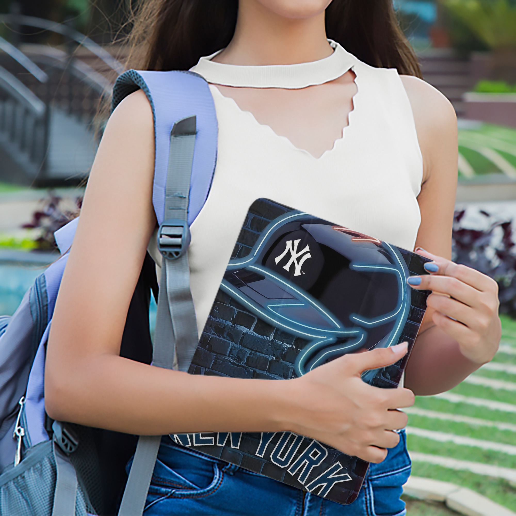 New York Yankees 230 Premium Tri-Fold PU Leather & Silicone IPad Case With Pencil Slot – Fits 9.5,10.5,10.9 – Adjustable Stand, Slim, Protective