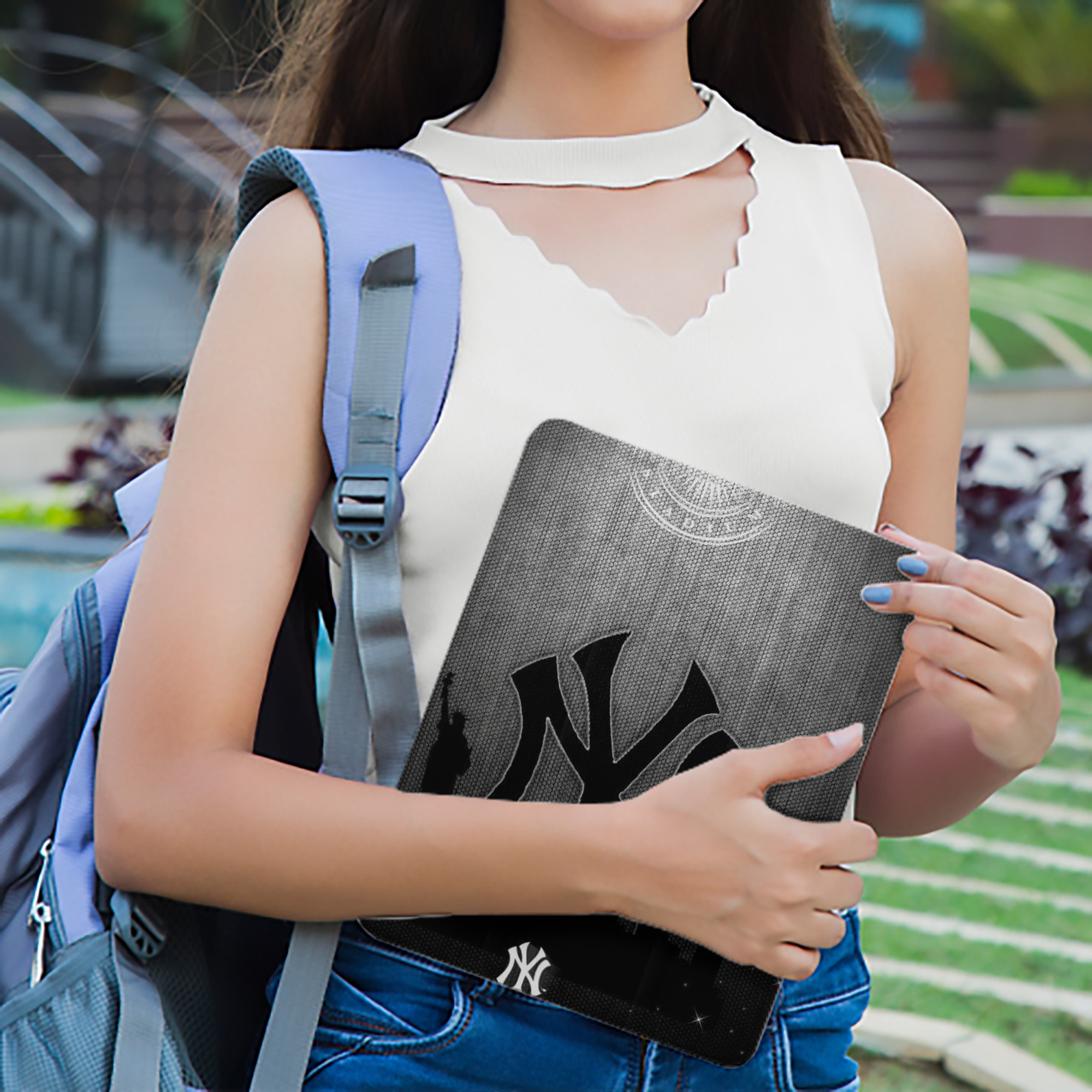 New York Yankees 313 Premium Tri-Fold PU Leather & Silicone IPad Case With Pencil Slot – Fits 9.5,10.5,10.9 – Adjustable Stand, Slim, Protective