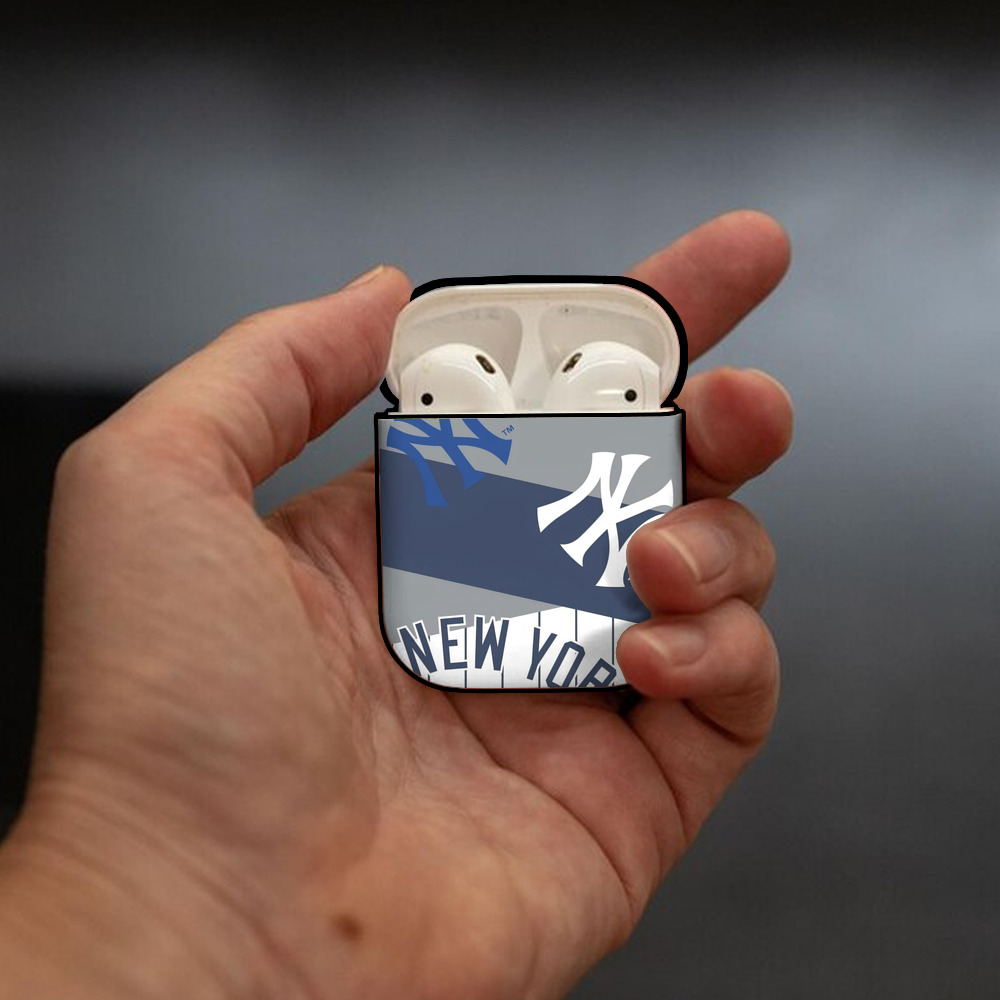 New York Yankees 133 AirPods 2 Case Hard Shell Black, Flexible PC Material, Precise Cutouts, Full Protection, Anti-Fingerprint, Washable, Includes Keychain – Durable & Slim Design