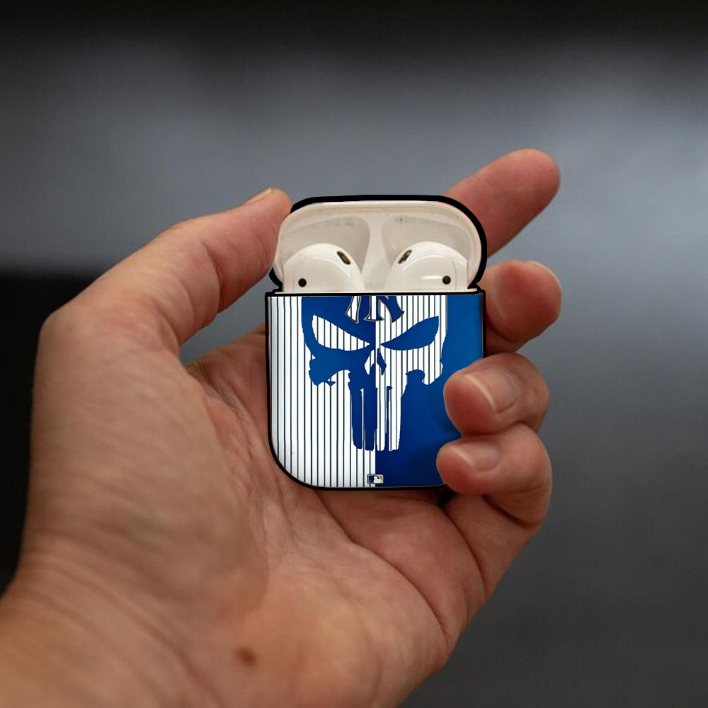 New York Yankees 154 AirPods 2 Case Hard Shell Black, Flexible PC Material, Precise Cutouts, Full Protection, Anti-Fingerprint, Washable, Includes Keychain – Durable & Slim Design