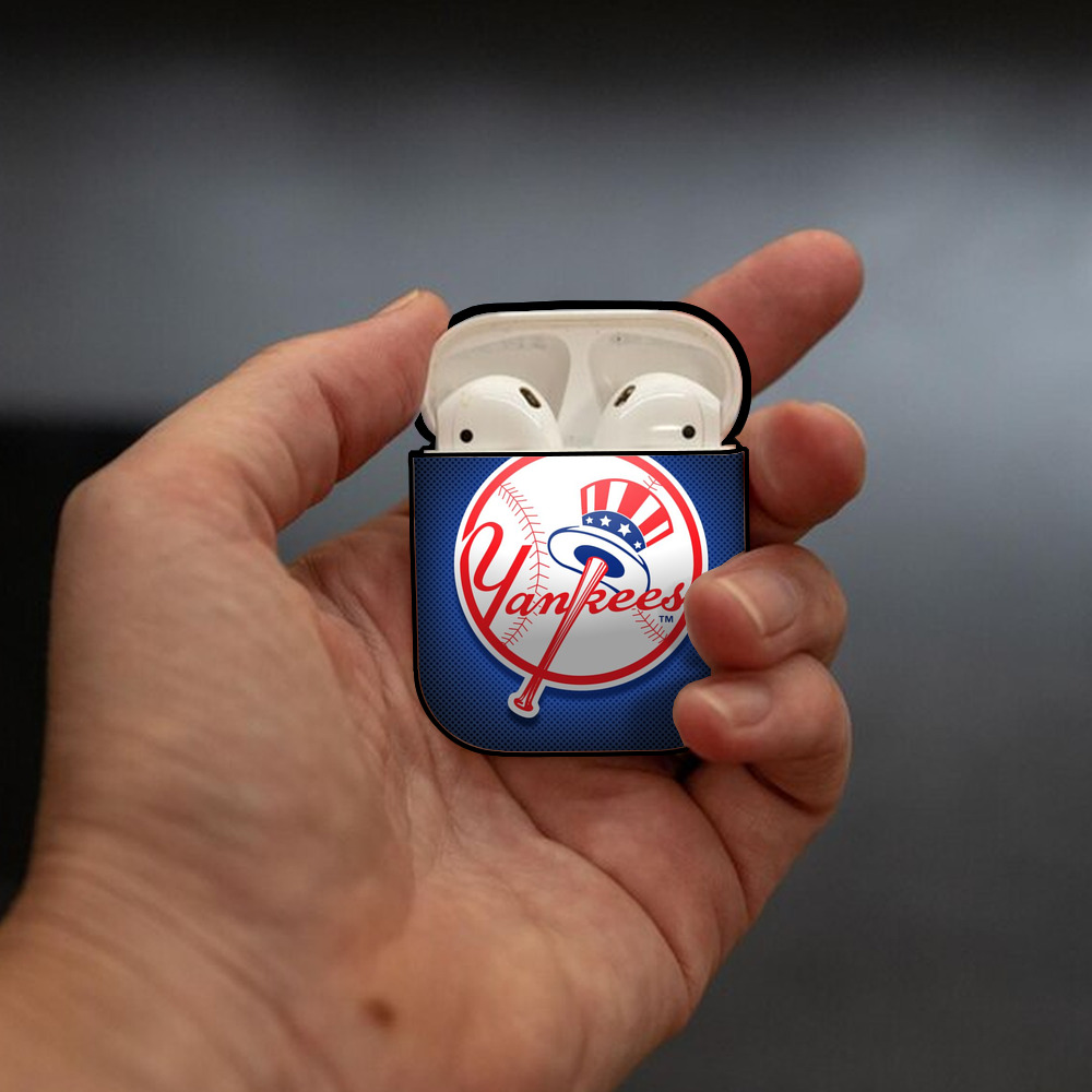 New York Yankees 193 AirPods 2 Case Hard Shell Black, Flexible PC Material, Precise Cutouts, Full Protection, Anti-Fingerprint, Washable, Includes Keychain – Durable & Slim Design