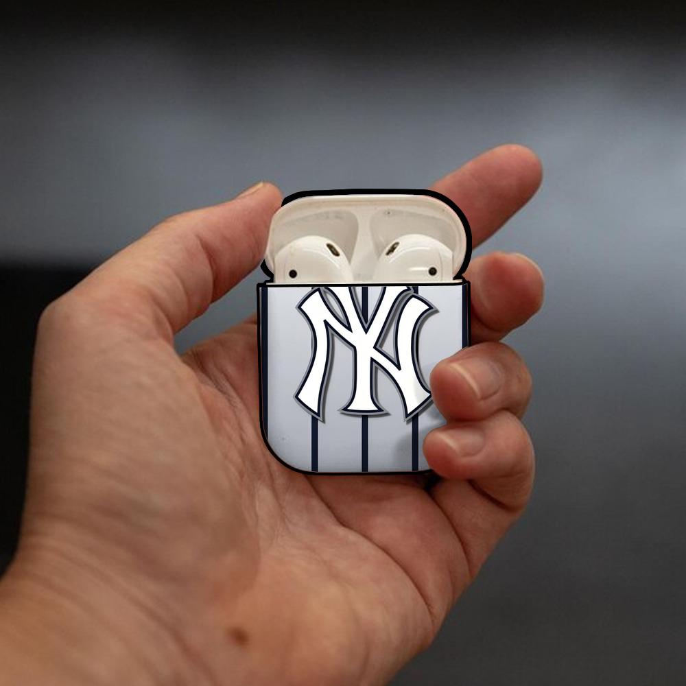 New York Yankees 118 AirPods 2 Case Hard Shell Black, Flexible PC Material, Precise Cutouts, Full Protection, Anti-Fingerprint, Washable, Includes Keychain – Durable & Slim Design
