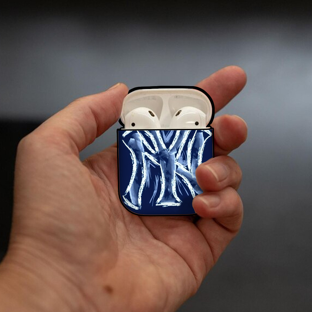 New York Yankees 137 AirPods 2 Case Hard Shell Black, Flexible PC Material, Precise Cutouts, Full Protection, Anti-Fingerprint, Washable, Includes Keychain – Durable & Slim Design