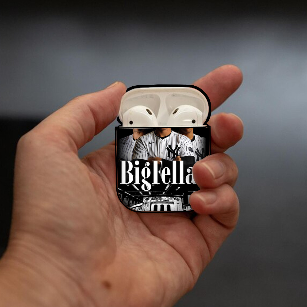 New York Yankees 341 AirPods 2 Case Hard Shell Black, Flexible PC Material, Precise Cutouts, Full Protection, Anti-Fingerprint, Washable, Includes Keychain – Durable & Slim Design