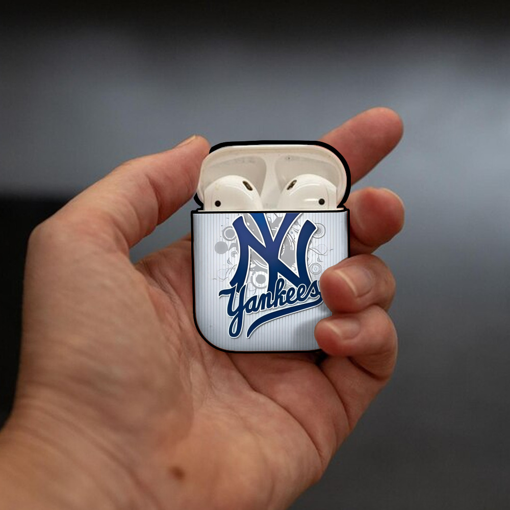 New York Yankees 181 AirPods 2 Case Hard Shell Black, Flexible PC Material, Precise Cutouts, Full Protection, Anti-Fingerprint, Washable, Includes Keychain – Durable & Slim Design
