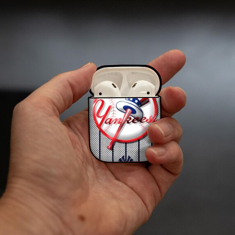 New York Yankees 191 AirPods 2 Case Hard Shell Black, Flexible PC Material, Precise Cutouts, Full Protection, Anti-Fingerprint, Washable, Includes Keychain – Durable & Slim Design