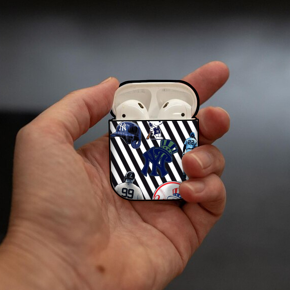 New York Yankees 231 AirPods 2 Case Hard Shell Black, Flexible PC Material, Precise Cutouts, Full Protection, Anti-Fingerprint, Washable, Includes Keychain – Durable & Slim Design
