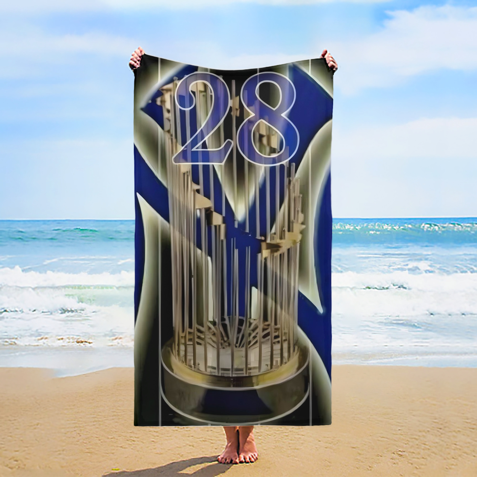 New York Yankees 172 Premium Microfiber Beach Towel – Soft, Large Size, Multi-Purpose For Beach, Picnic & Kids, Lightweight & Portable With Carry Bag, Easy Care