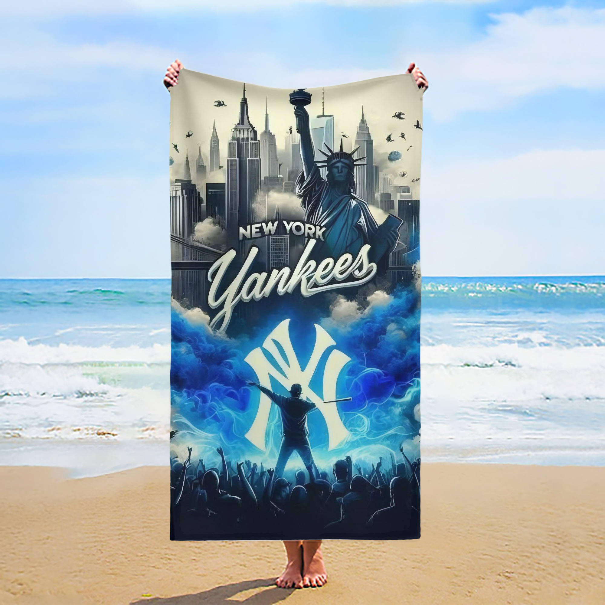 New York Yankees 308 Premium Microfiber Beach Towel – Soft, Large Size, Multi-Purpose For Beach, Picnic & Kids, Lightweight & Portable With Carry Bag, Easy Care