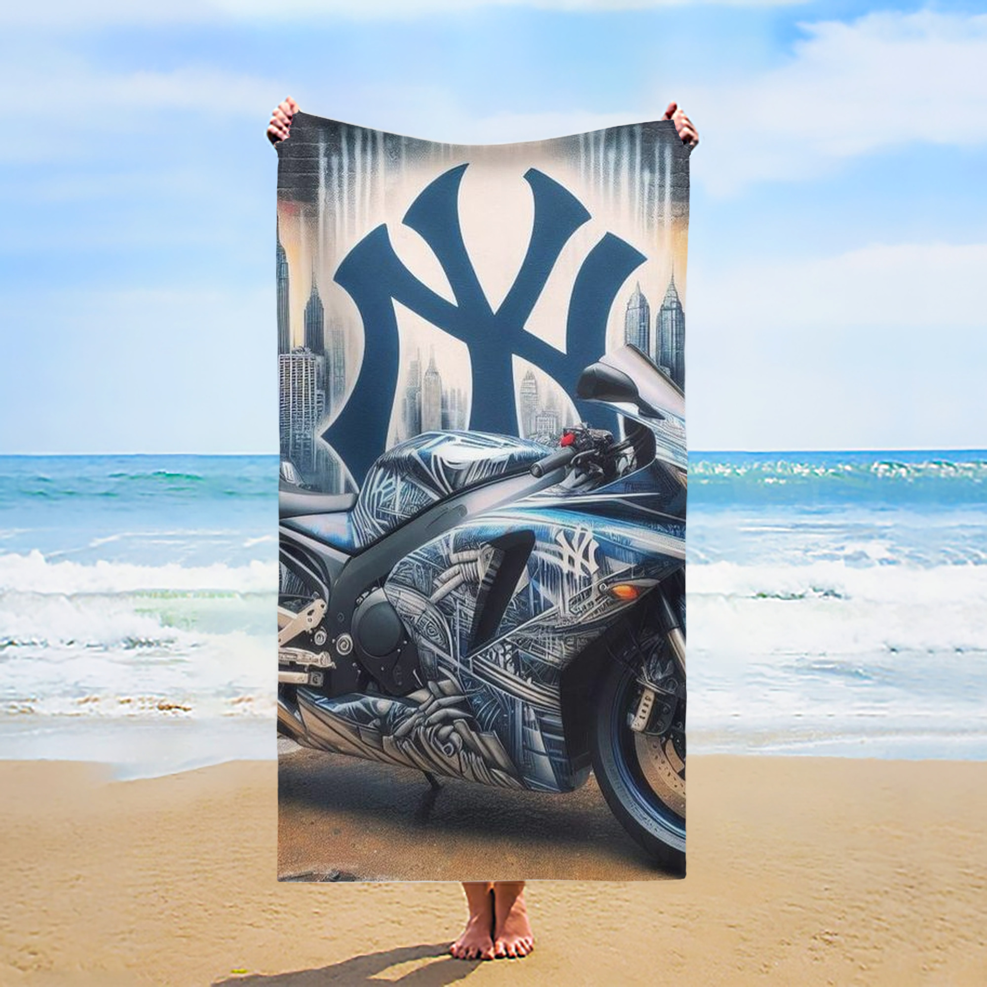 New York Yankees 327 Premium Microfiber Beach Towel – Soft, Large Size, Multi-Purpose For Beach, Picnic & Kids, Lightweight & Portable With Carry Bag, Easy Care