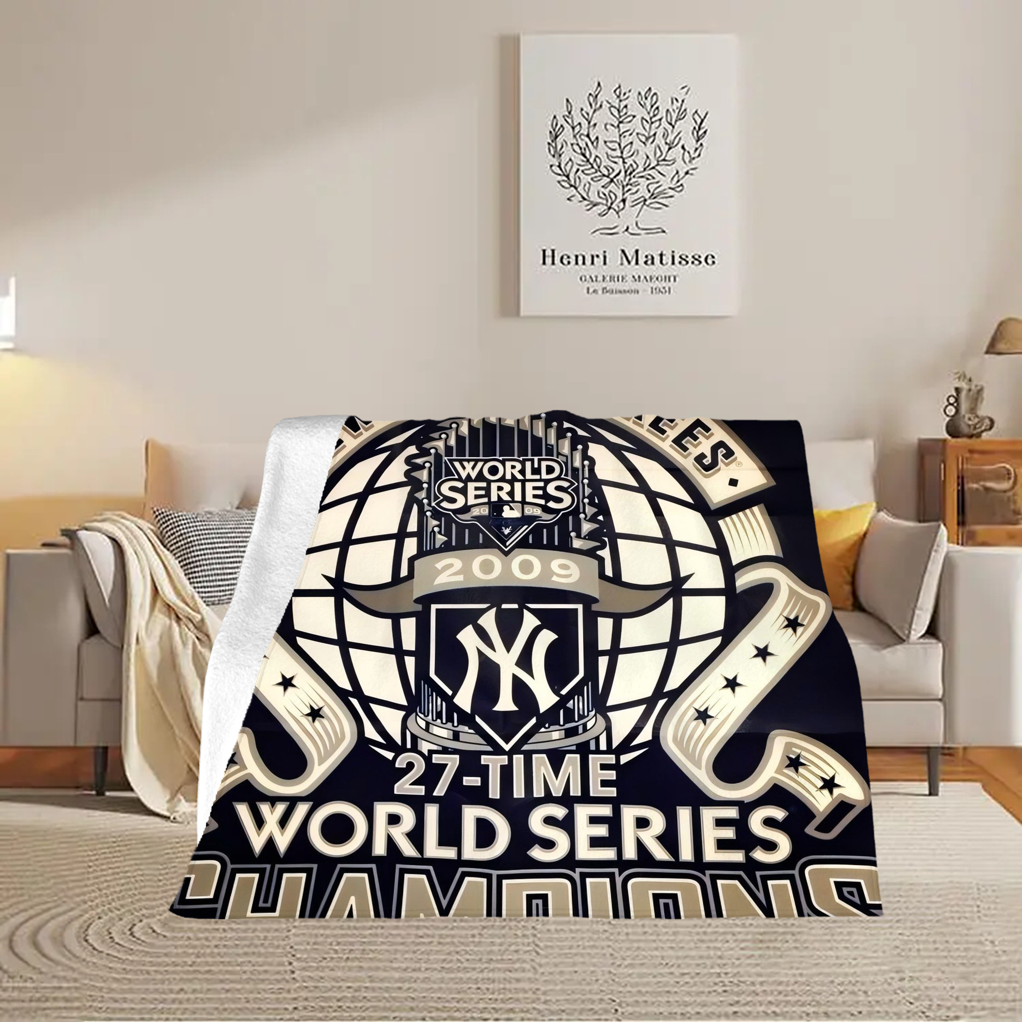 New York Yankees 256 Soft Fleece Throw Blanket 50 X 60 Inch – Super Soft, Lightweight, And Durable – Perfect For Sofa, Bed, Camping, And More – Ideal Gift For Family And Friends