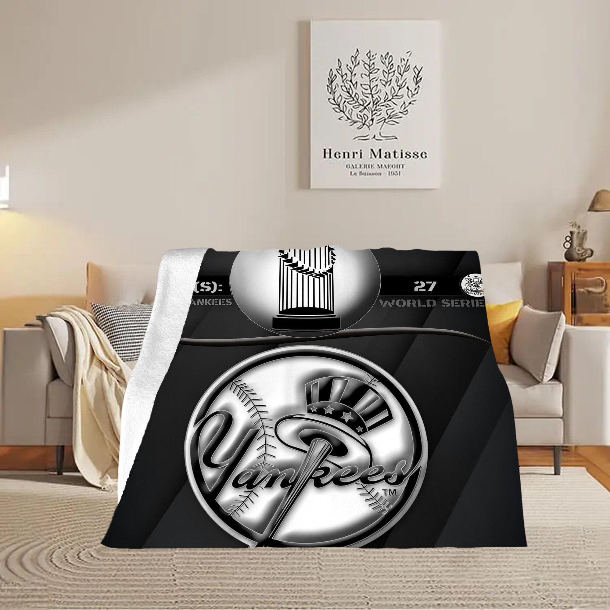 New York Yankees 325 Soft Fleece Throw Blanket 50 X 60 Inch – Super Soft, Lightweight, And Durable – Perfect For Sofa, Bed, Camping, And More – Ideal Gift For Family And Friends