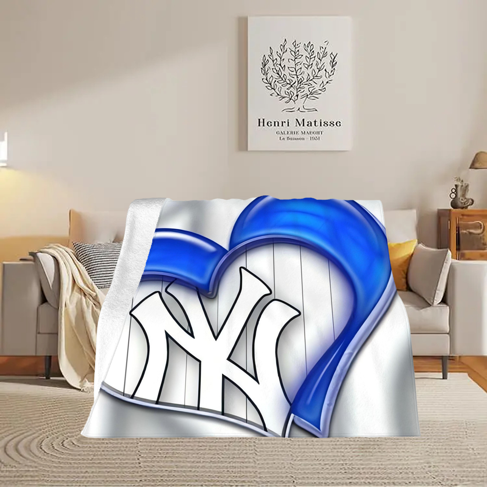 New York Yankees 310 Soft Fleece Throw Blanket 50 X 60 Inch – Super Soft, Lightweight, And Durable – Perfect For Sofa, Bed, Camping, And More – Ideal Gift For Family And Friends