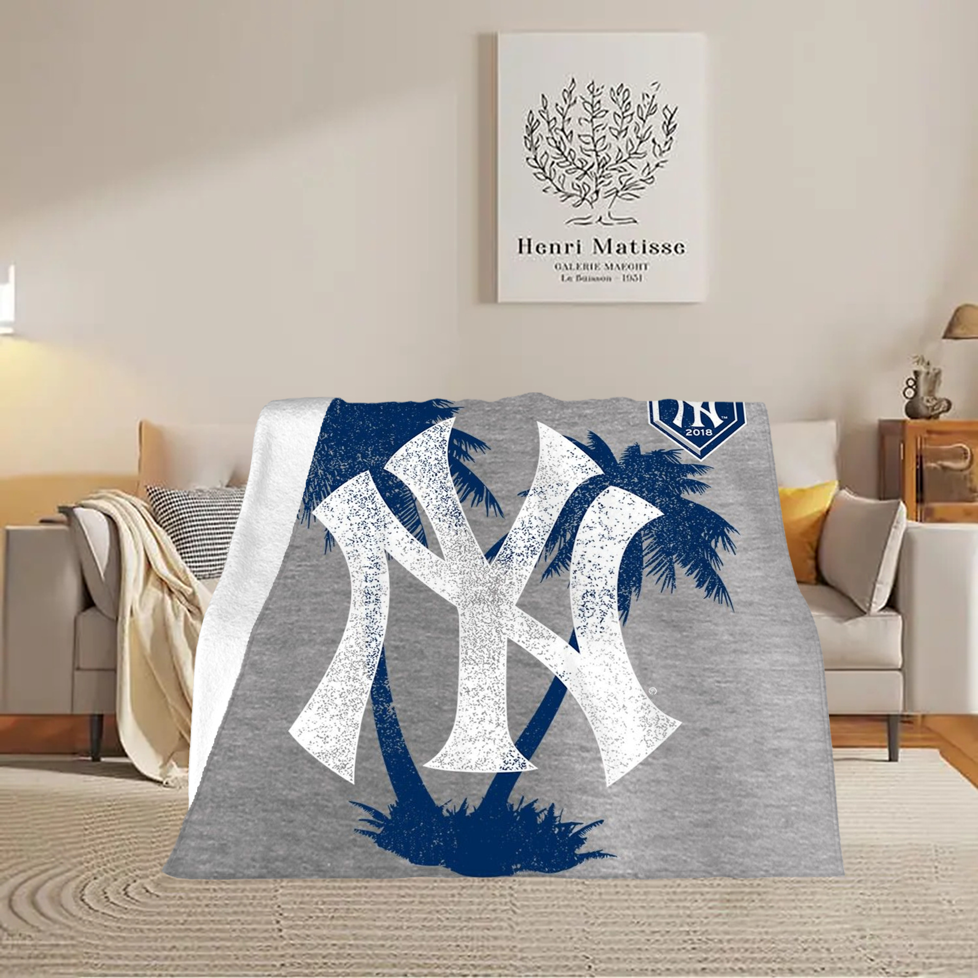 New York Yankees 338 Soft Fleece Throw Blanket 50 X 60 Inch – Super Soft, Lightweight, And Durable – Perfect For Sofa, Bed, Camping, And More – Ideal Gift For Family And Friends