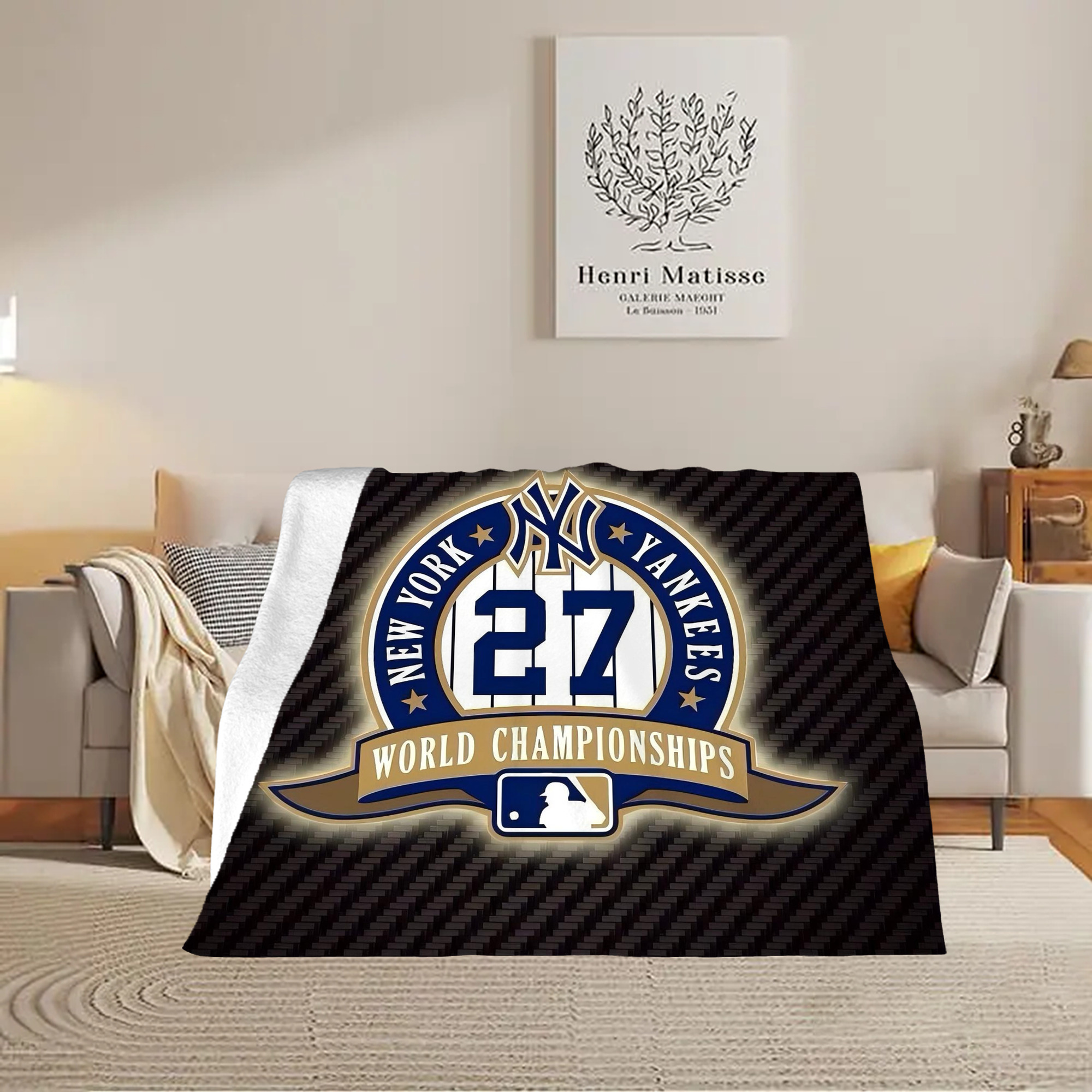 New York Yankees 260 Soft Fleece Throw Blanket 60 X 80 Inch – Super Soft, Lightweight, And Durable – Perfect For Sofa, Bed, Camping, And More – Ideal Gift For Family And Friends