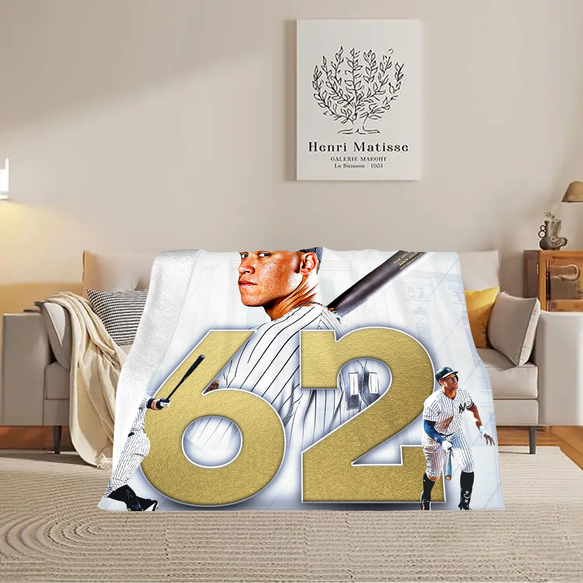 aaron judge 62nd home run Soft Fleece Throw Blanket 60 X 80 Inch – Super Soft, Lightweight, And Durable – Perfect For Sofa, Bed, Camping, And More – Ideal Gift For Family And Friends