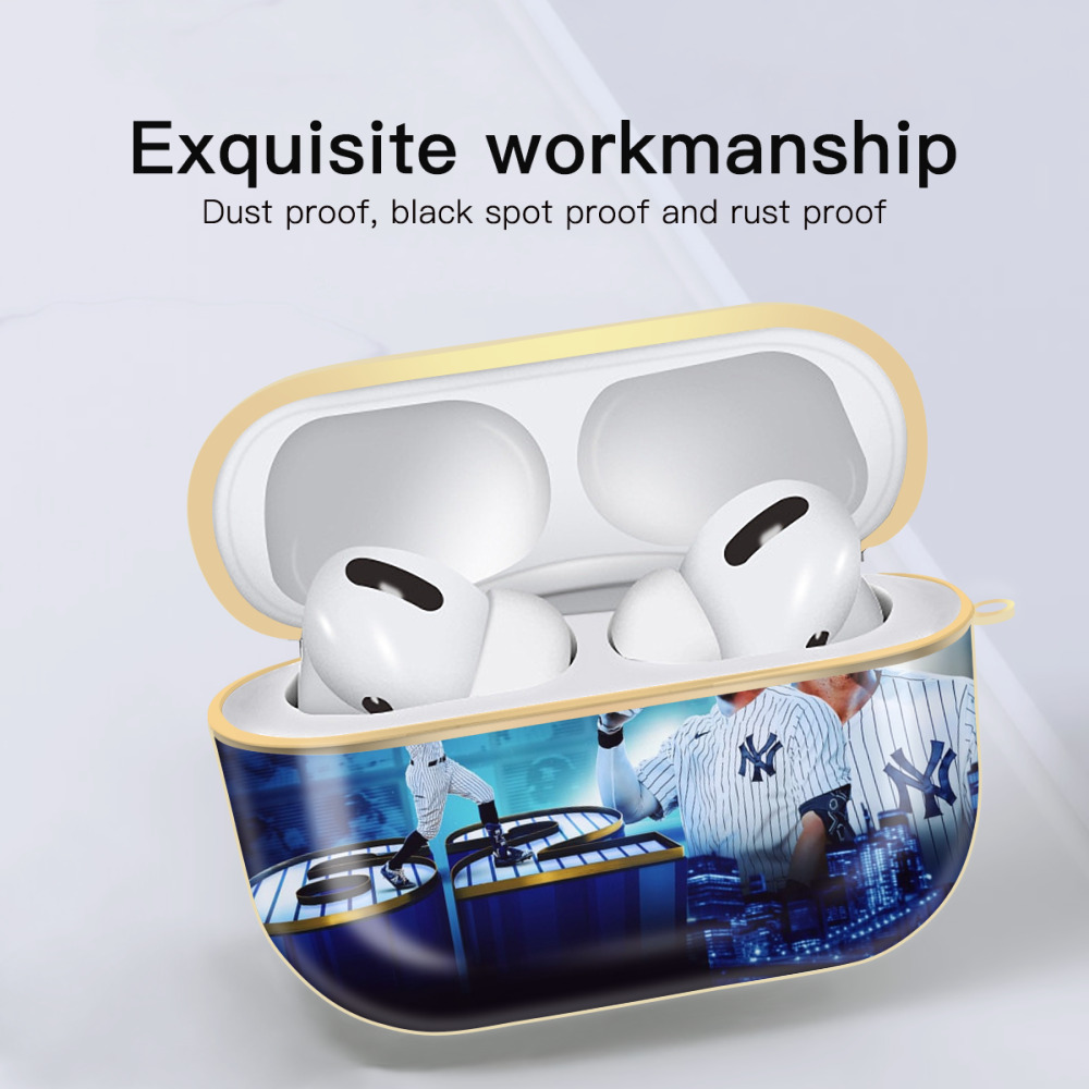 aaron judge 62nd home run Luxury Gold AirPods Pro Case With Keychain, Flexible PC Material, Full Protection, Precise Cutouts, Anti-Fingerprint, Washable, Durable Design