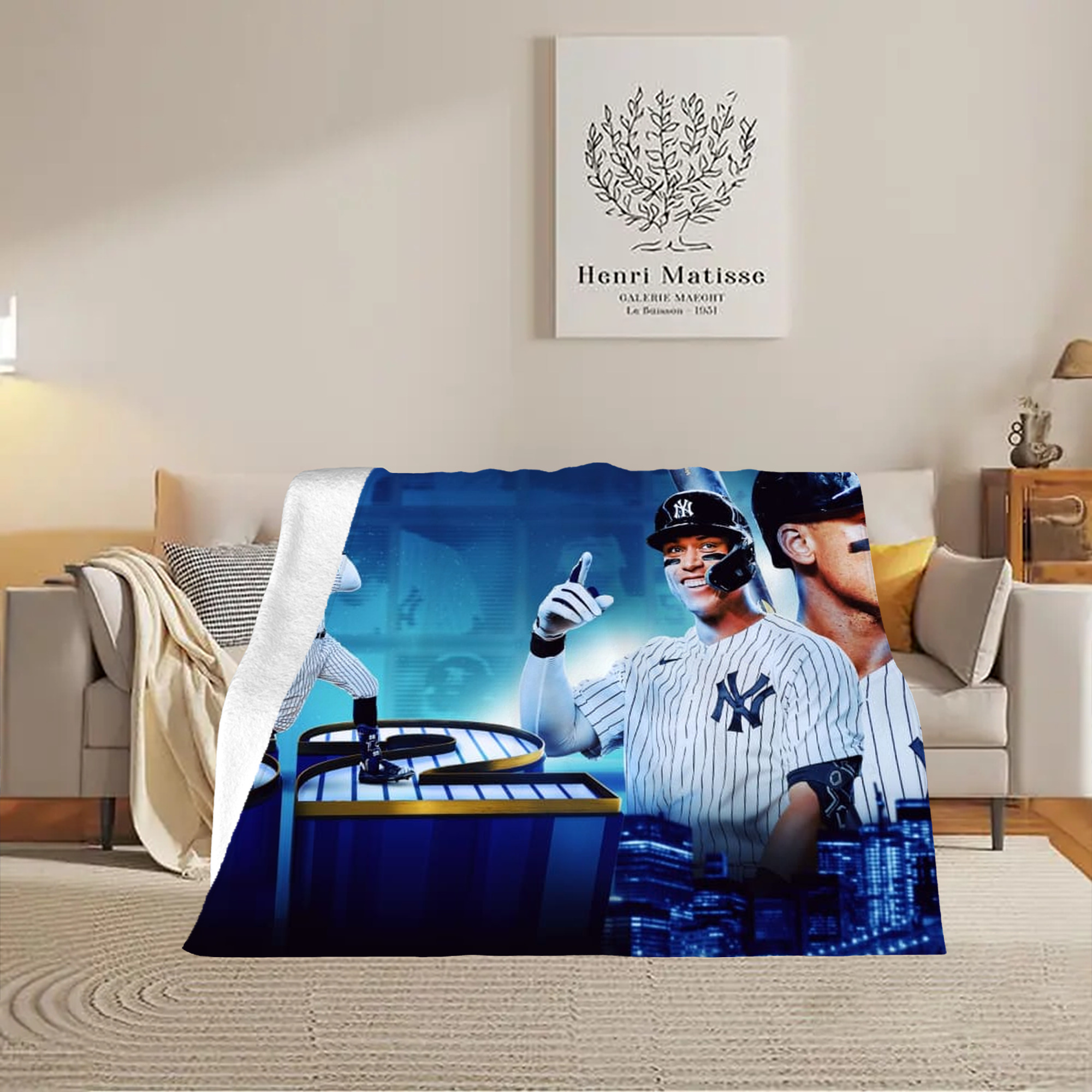 aaron judge 62nd home run Soft Fleece Throw Blanket 60 X 80 Inch – Super Soft, Lightweight, And Durable – Perfect For Sofa, Bed, Camping, And More – Ideal Gift For Family And Friends