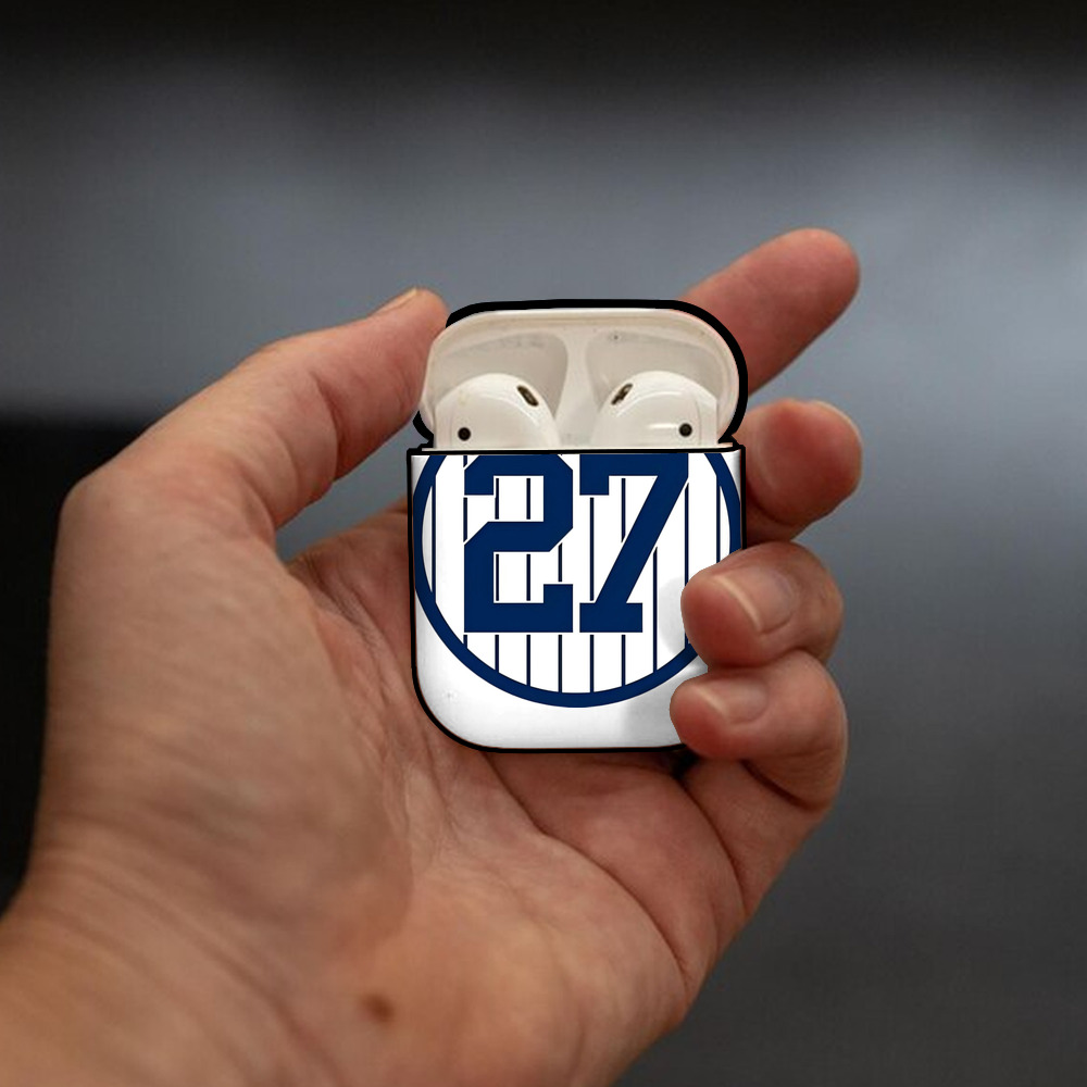 Giancarlo Stanton 3 AirPods 2 Case Hard Shell Black, Flexible PC Material, Precise Cutouts, Full Protection, Anti-Fingerprint, Washable, Includes Keychain – Durable & Slim Design