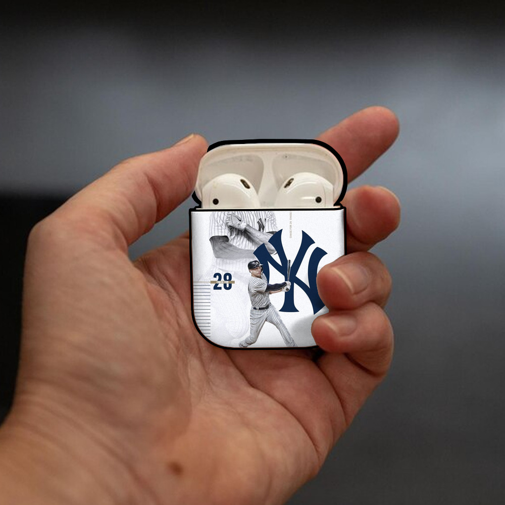 Giancarlo Stanton 10 AirPods 2 Case Hard Shell Black, Flexible PC Material, Precise Cutouts, Full Protection, Anti-Fingerprint, Washable, Includes Keychain – Durable & Slim Design