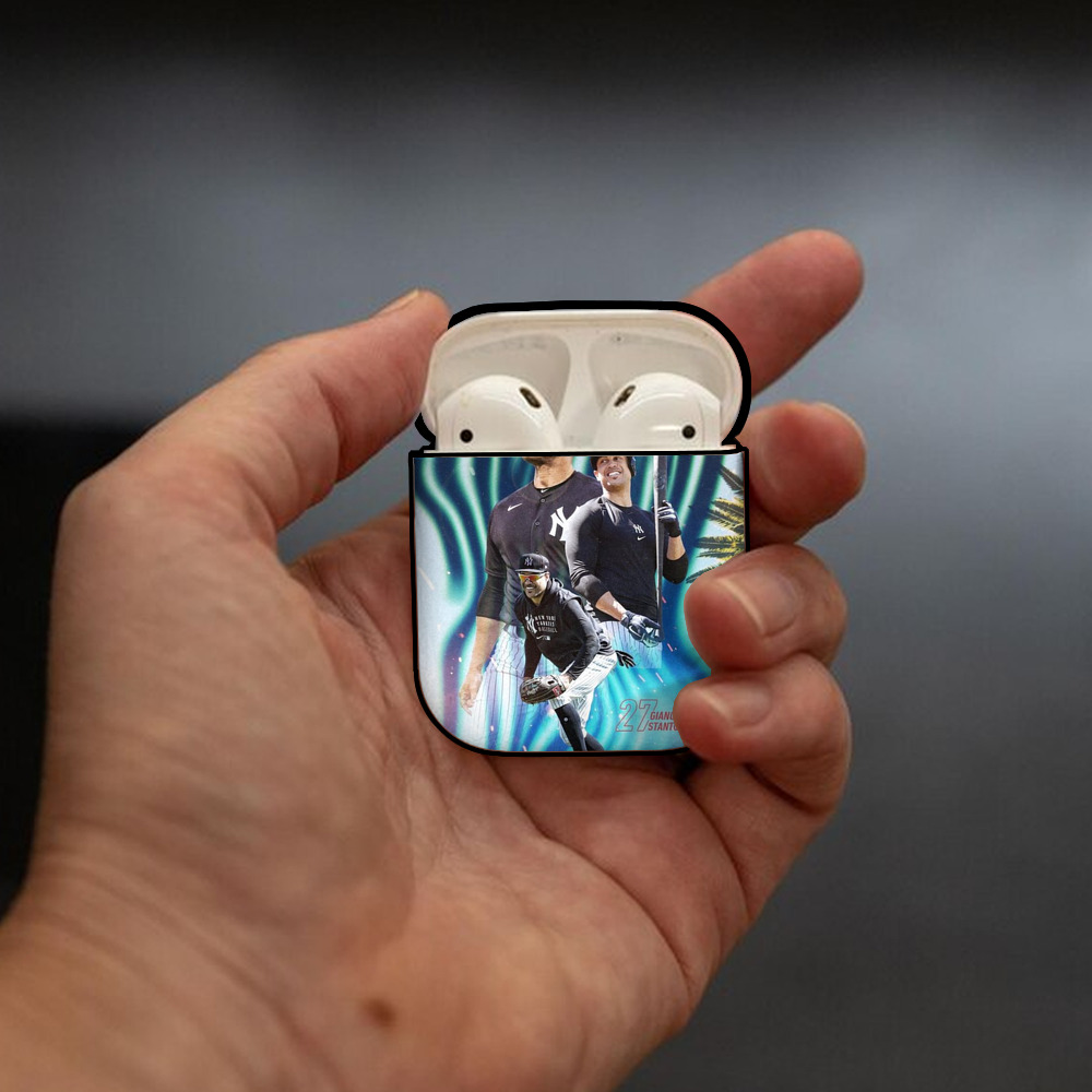 Giancarlo Stanton 31 AirPods 2 Case Hard Shell Black, Flexible PC Material, Precise Cutouts, Full Protection, Anti-Fingerprint, Washable, Includes Keychain – Durable & Slim Design