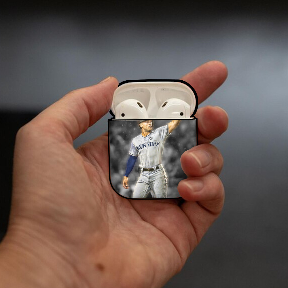 Giancarlo Stanton 25 AirPods 2 Case Hard Shell Black, Flexible PC Material, Precise Cutouts, Full Protection, Anti-Fingerprint, Washable, Includes Keychain – Durable & Slim Design