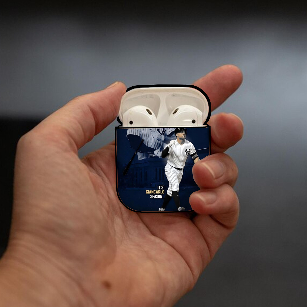 Giancarlo Stanton 29 AirPods 2 Case Hard Shell Black, Flexible PC Material, Precise Cutouts, Full Protection, Anti-Fingerprint, Washable, Includes Keychain – Durable & Slim Design