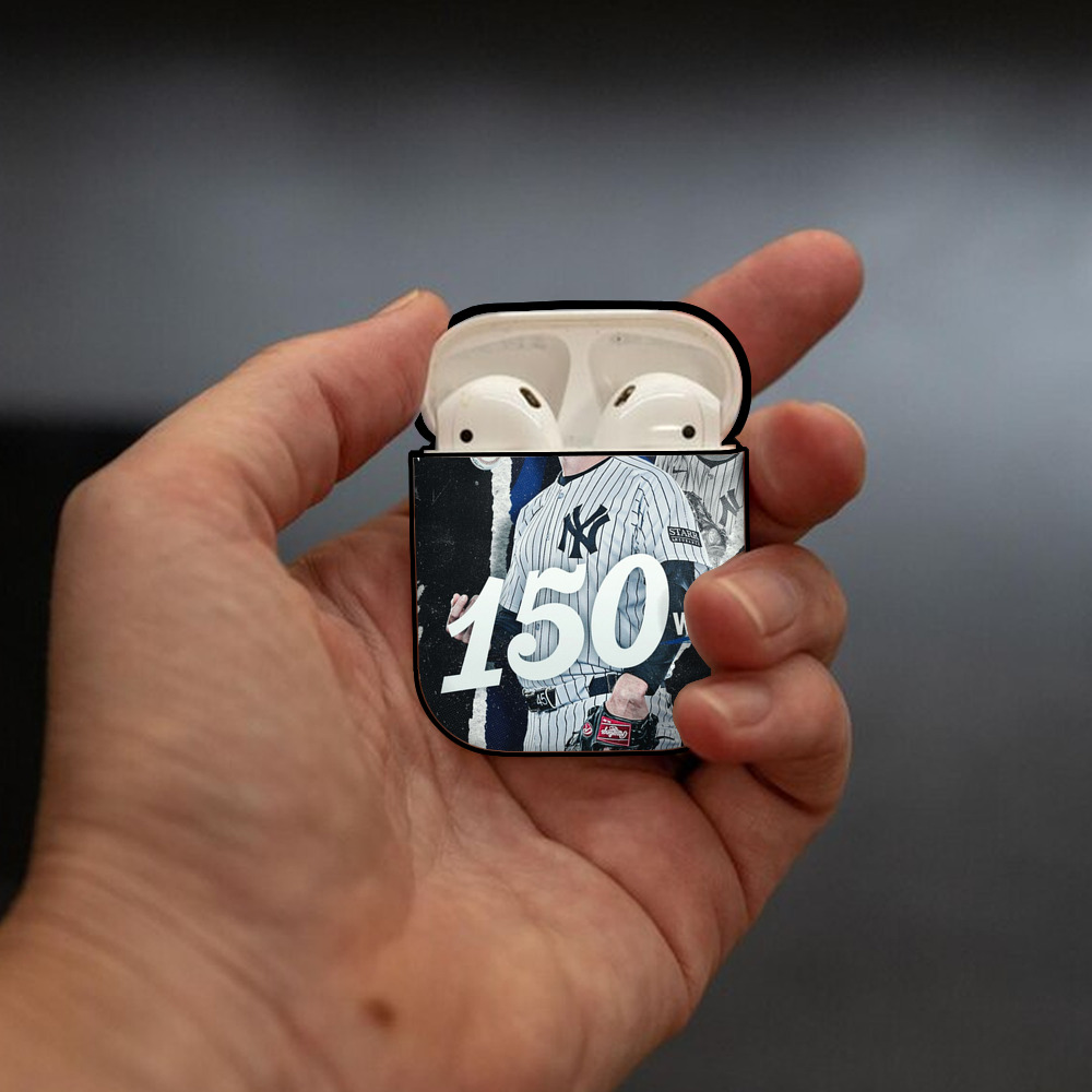 Gerrit Cole 10 AirPods 2 Case Hard Shell Black, Flexible PC Material, Precise Cutouts, Full Protection, Anti-Fingerprint, Washable, Includes Keychain – Durable & Slim Design