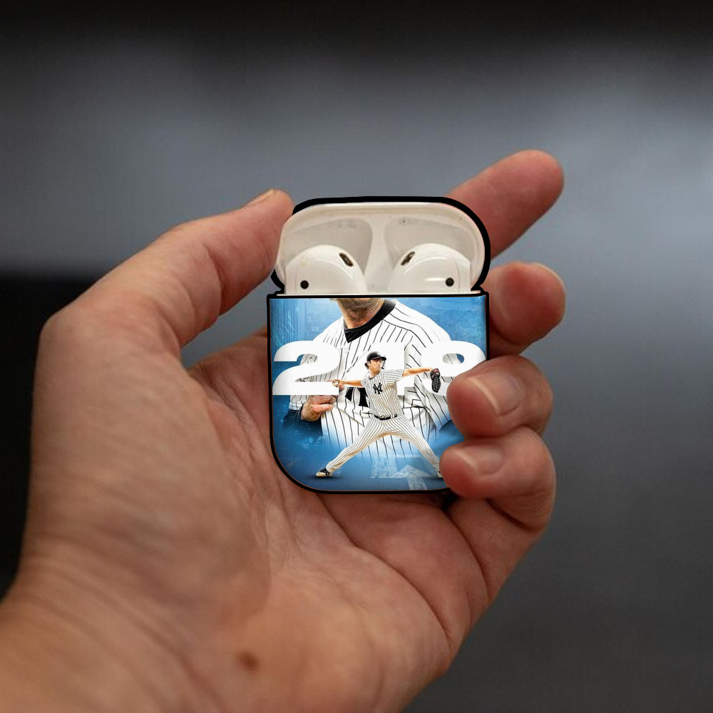 Gerrit Cole 29 AirPods 2 Case Hard Shell Black, Flexible PC Material, Precise Cutouts, Full Protection, Anti-Fingerprint, Washable, Includes Keychain – Durable & Slim Design