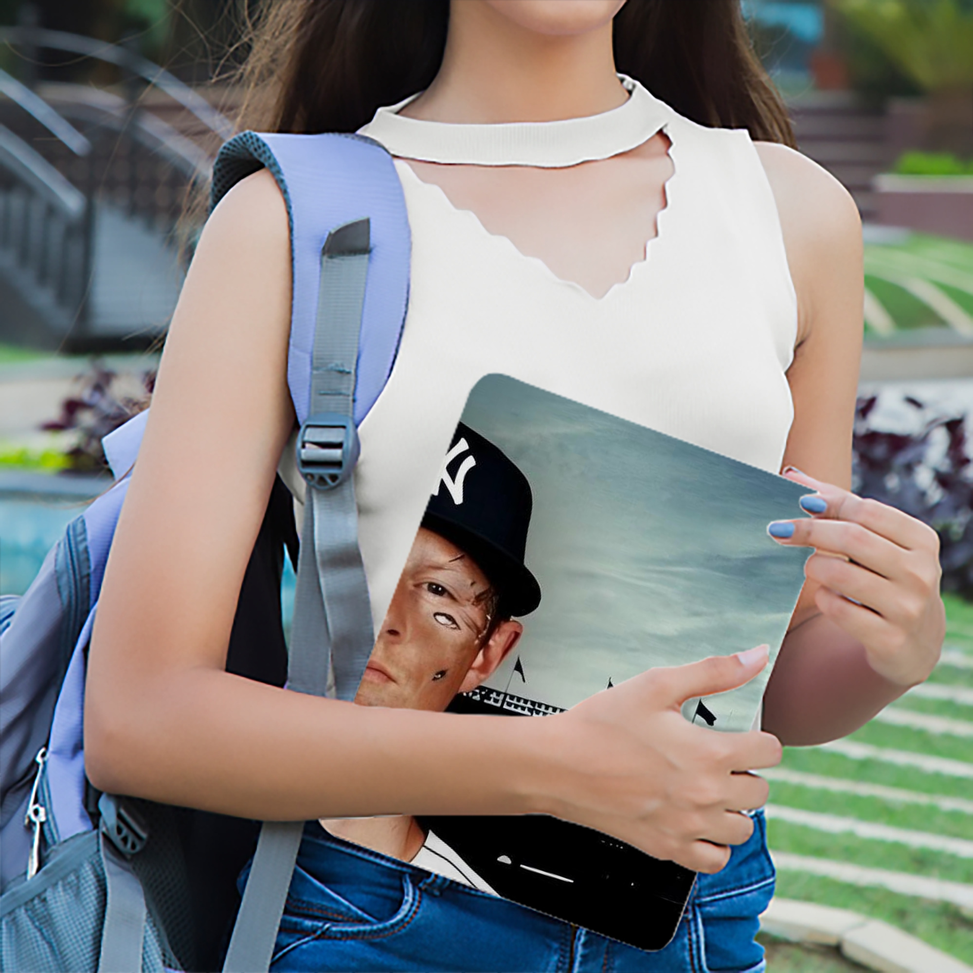 DJ Lemahieu 17 IPad Book-Style Case With Pencil Slot – Slim PU & TPU Cover – Full Protection, Precise Fit, Water & Scratch Resistant