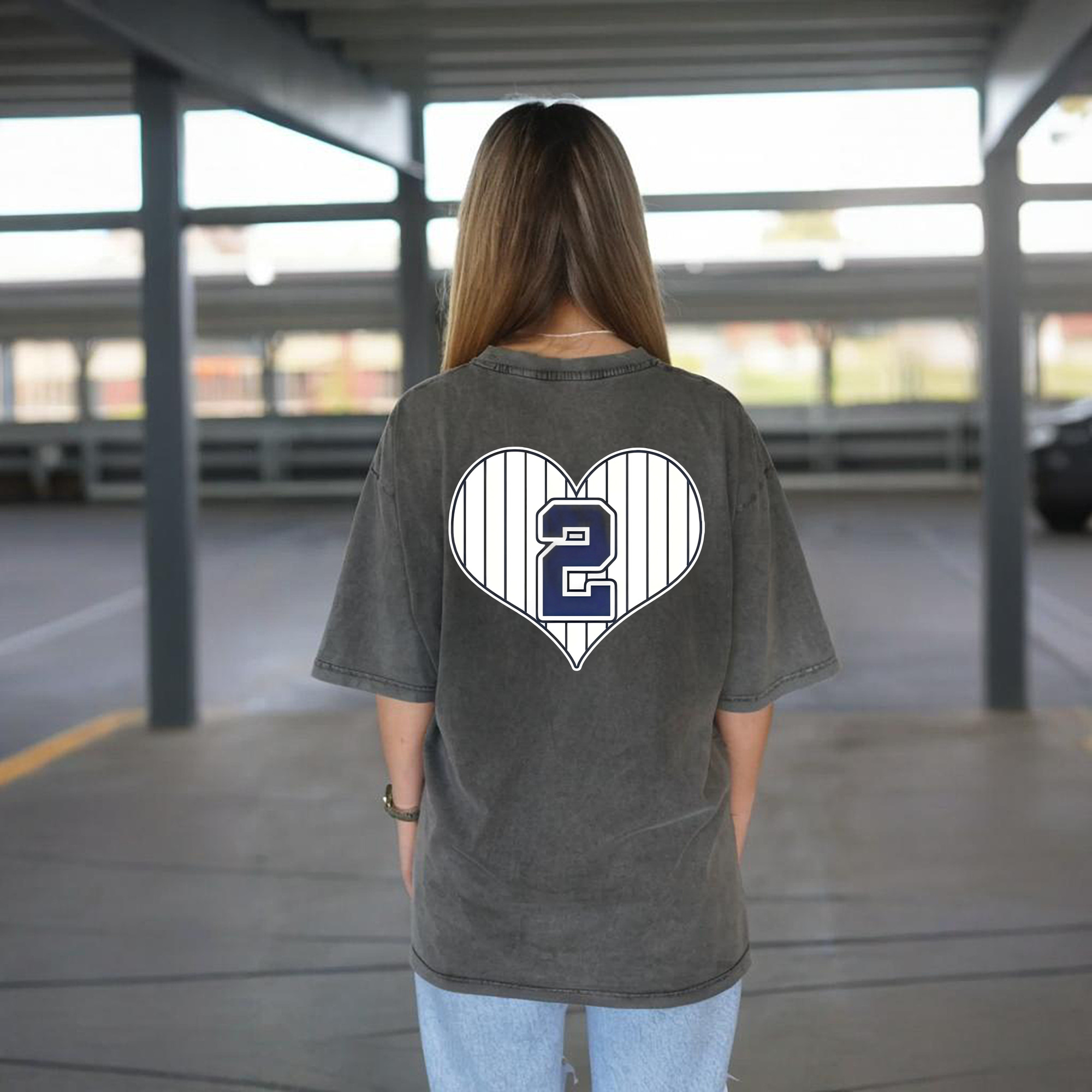 Derek Jeter 8 Washed Vintage 230g Cotton Oversized T-Shirt With Back Heat Transfer Print – Soft, Lightweight & Stylish – Comfortable Casual Wear For Sports & Everyday Use