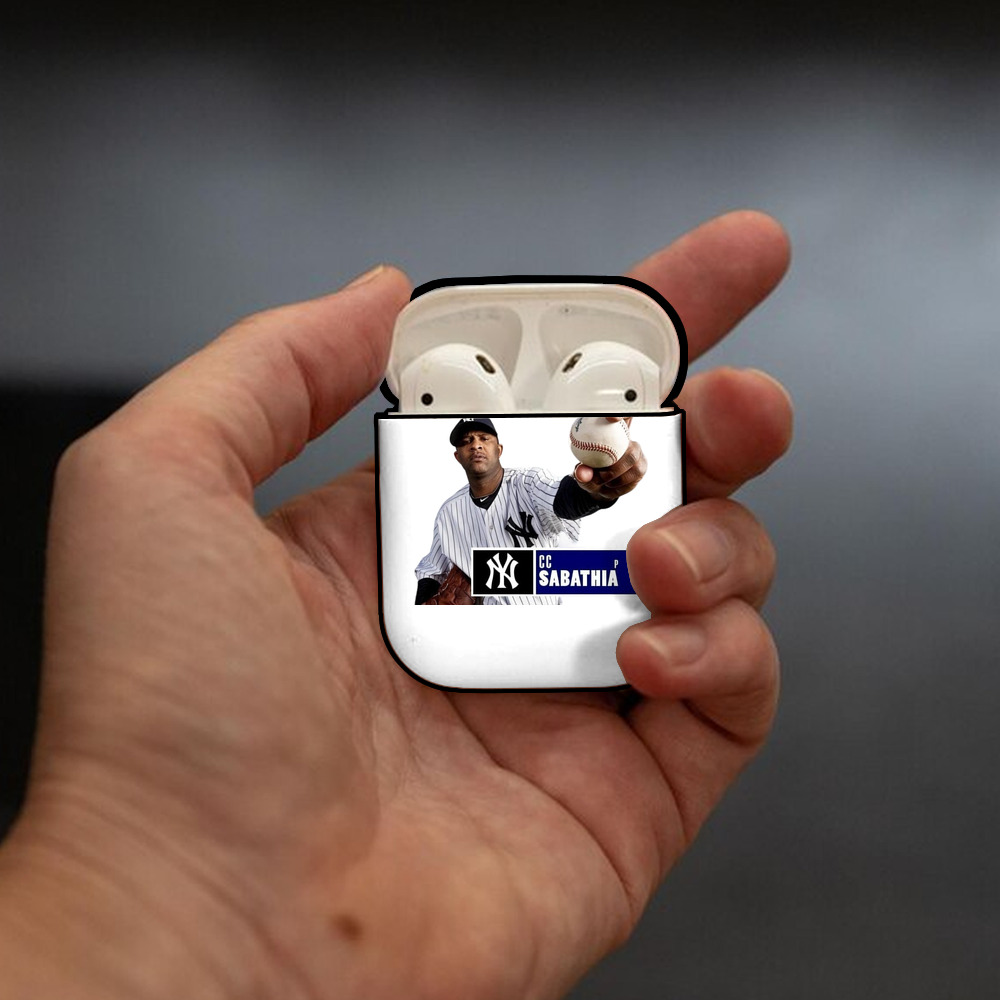 CC Sabatnia 1 AirPods 2 Case Hard Shell Black, Flexible PC Material, Precise Cutouts, Full Protection, Anti-Fingerprint, Washable, Includes Keychain – Durable & Slim Design